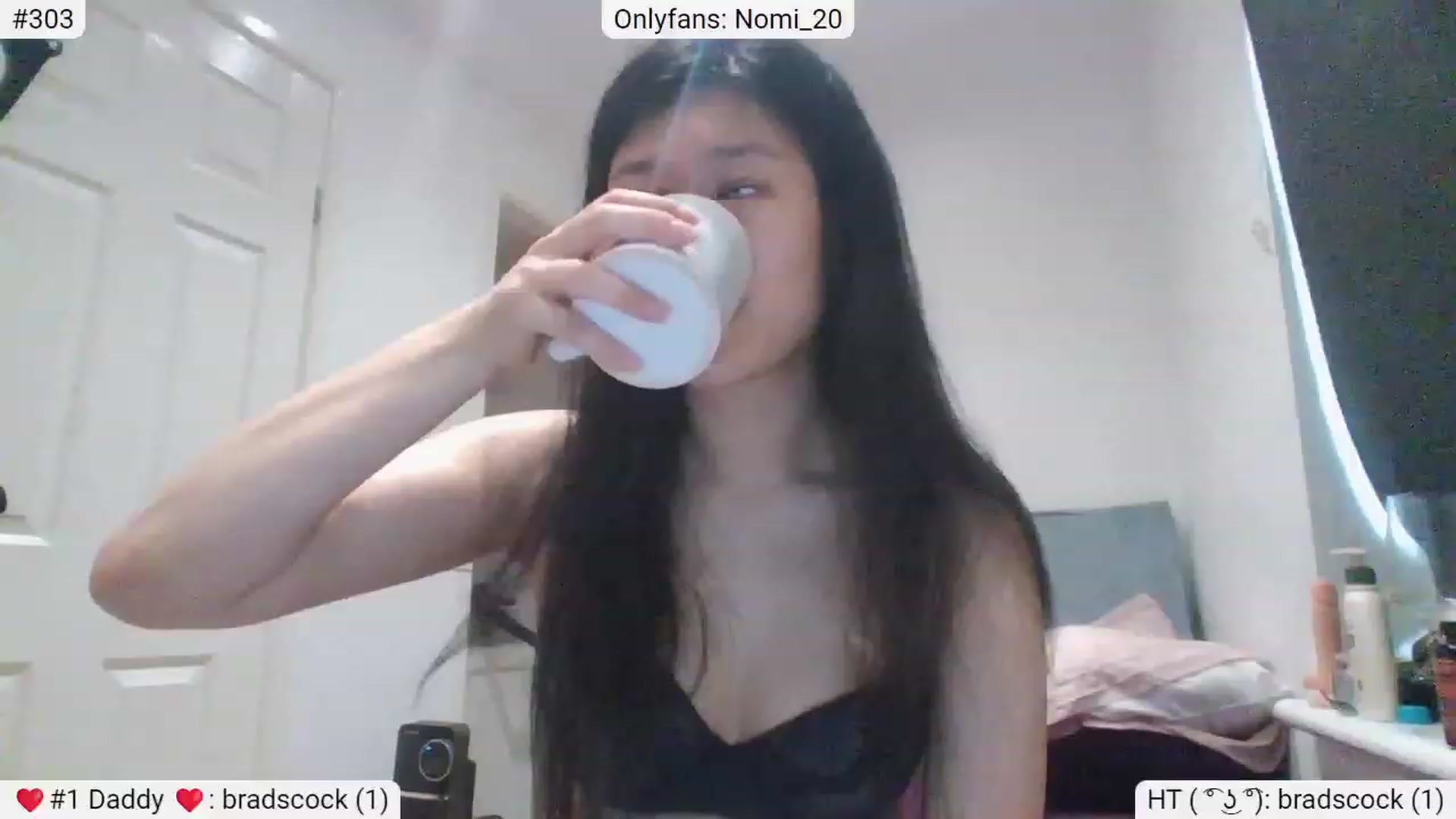 Gallery image thumbnail from Nomi_20's myfreecams stream on, 03/16/2023, 07:59 image 5 of 20