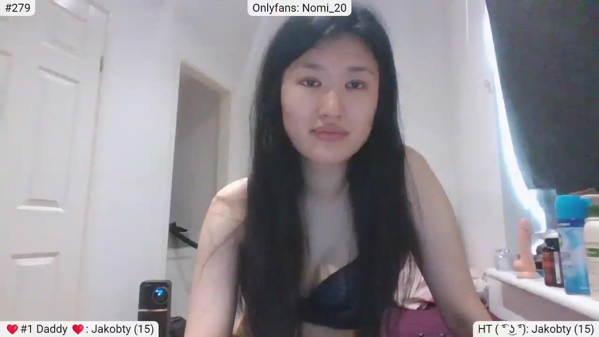 Gallery image thumbnail from Nomi_20's myfreecams stream on, 03/16/2023, 12:34 image 13 of 20