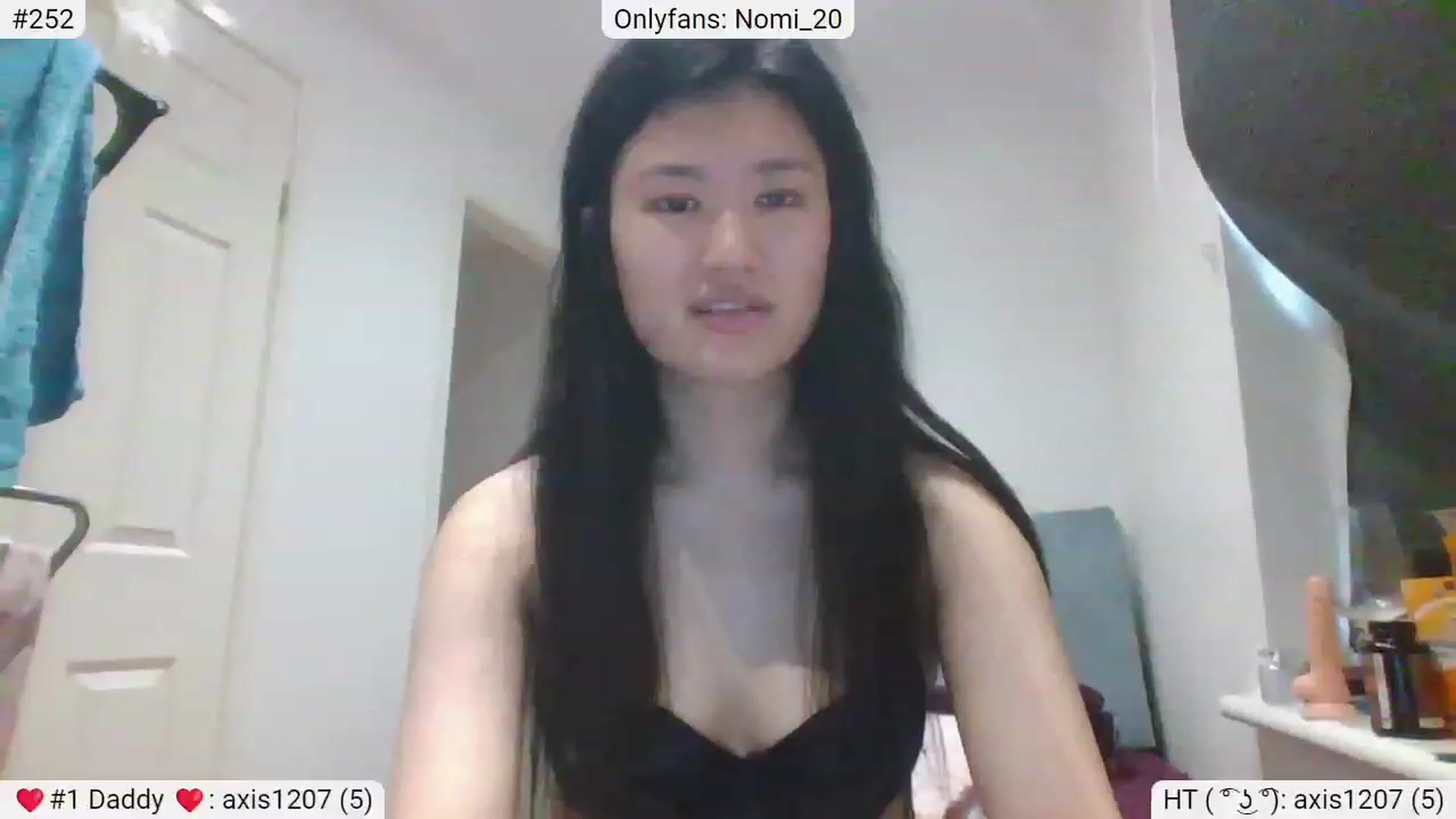 Gallery image thumbnail from Nomi_20's myfreecams stream on, 03/17/2023, 08:53 image 10 of 20