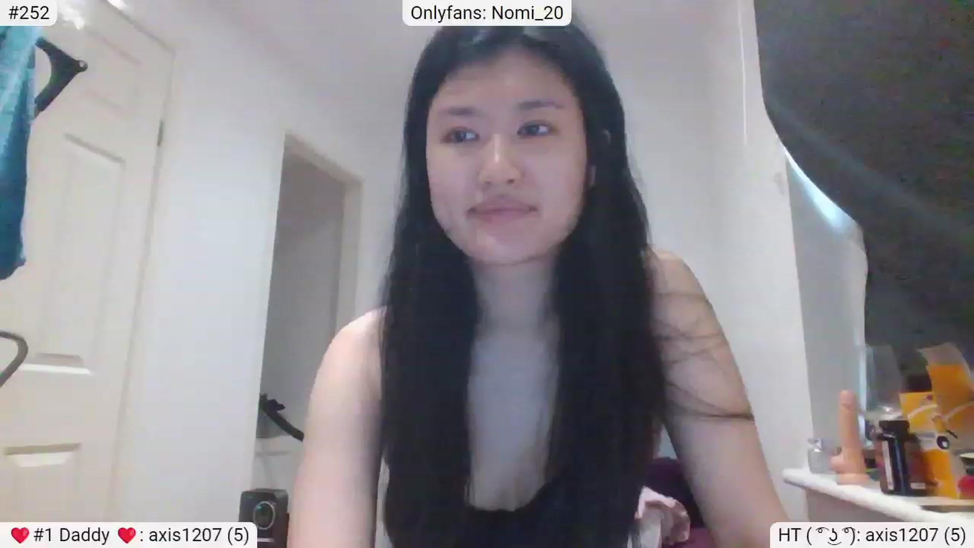 Gallery image thumbnail from Nomi_20's myfreecams stream on, 03/17/2023, 08:53 image 14 of 20