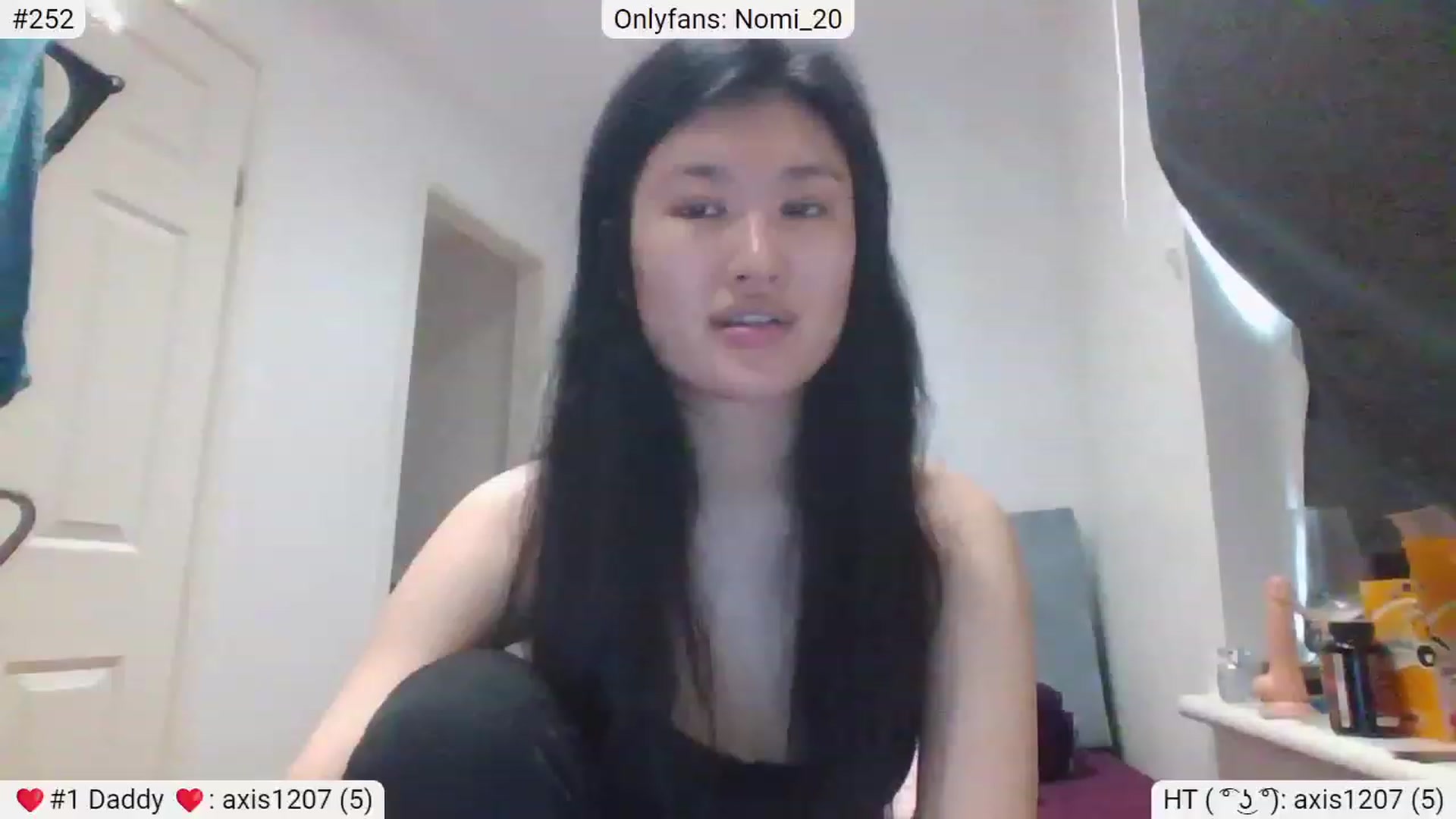Gallery image thumbnail from Nomi_20's myfreecams stream on, 03/17/2023, 08:53 image 18 of 20