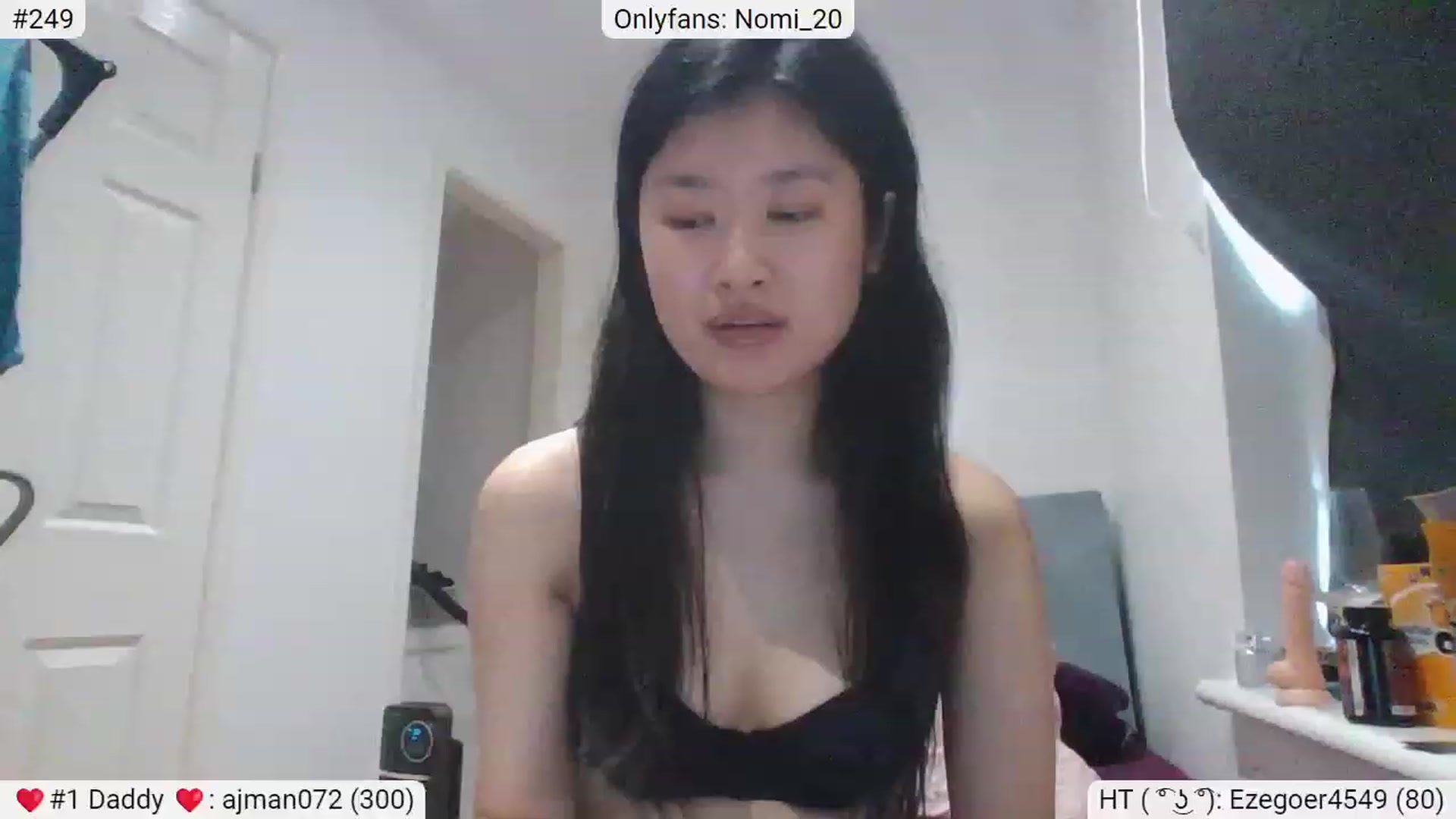 Gallery image thumbnail from Nomi_20's myfreecams stream on, 03/17/2023, 11:44 image 8 of 20
