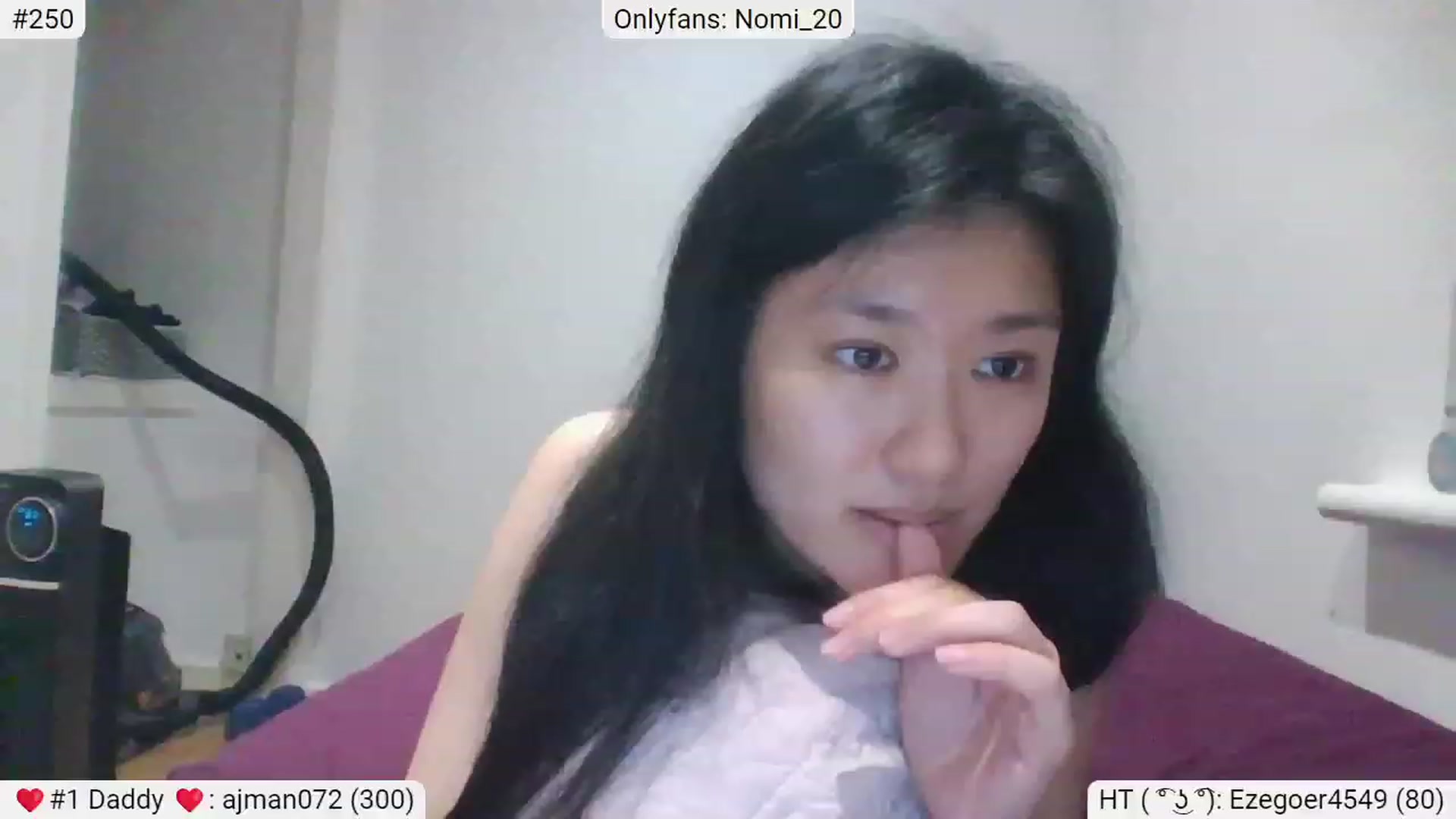 Gallery image thumbnail from Nomi_20's myfreecams stream on, 03/17/2023, 12:08 image 11 of 20