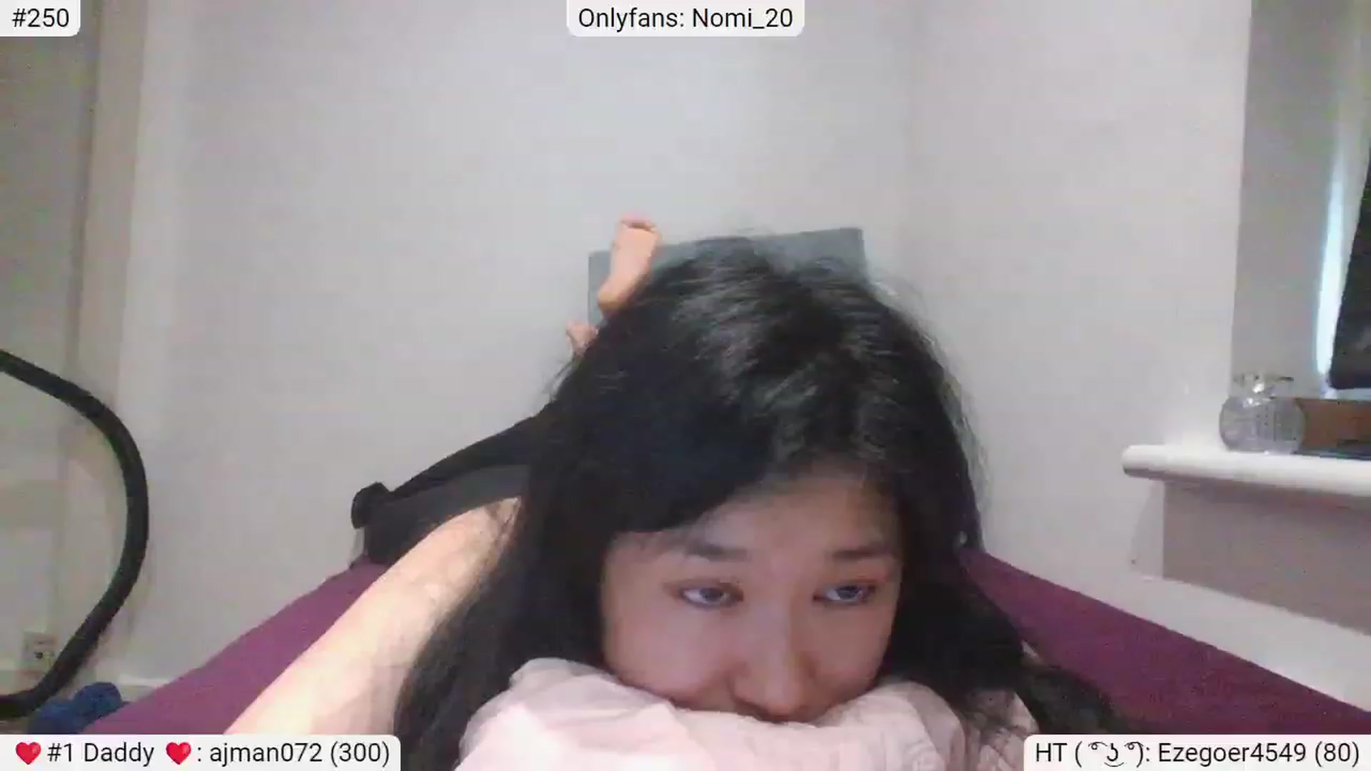 Gallery image thumbnail from Nomi_20's myfreecams stream on, 03/17/2023, 12:08 image 17 of 20