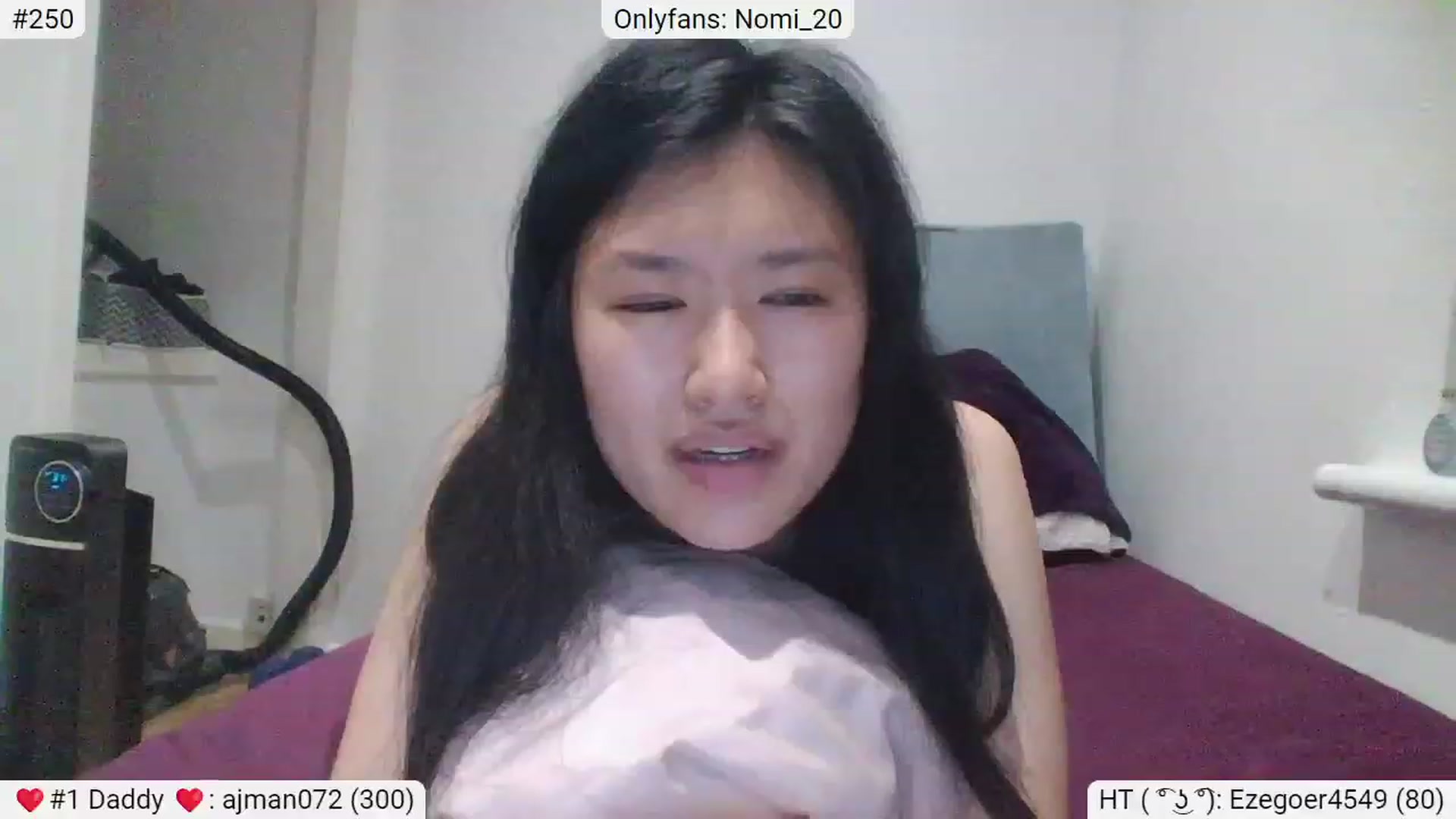 Gallery image thumbnail from Nomi_20's myfreecams stream on, 03/17/2023, 12:08 image 7 of 20