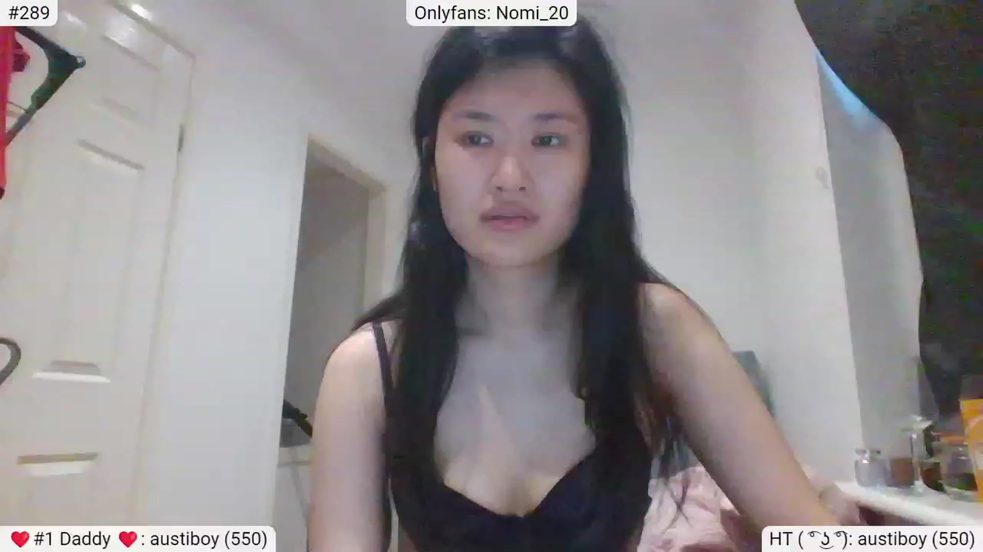 Gallery image thumbnail from Nomi_20's myfreecams stream on, 03/19/2023, 06:22 image 9 of 20