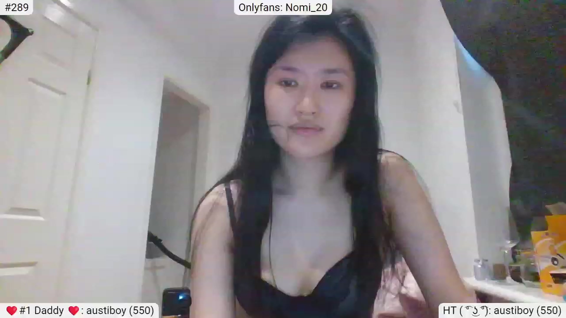 Gallery image thumbnail from Nomi_20's myfreecams stream on, 03/19/2023, 06:22 image 8 of 20