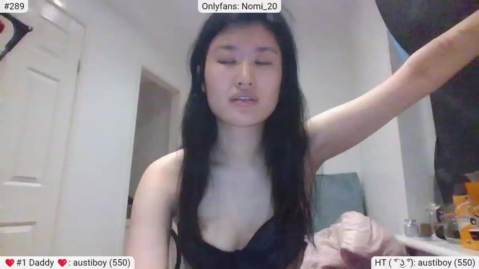 Gallery image thumbnail from Nomi_20's myfreecams stream on, 03/19/2023, 06:22 image 2 of 20