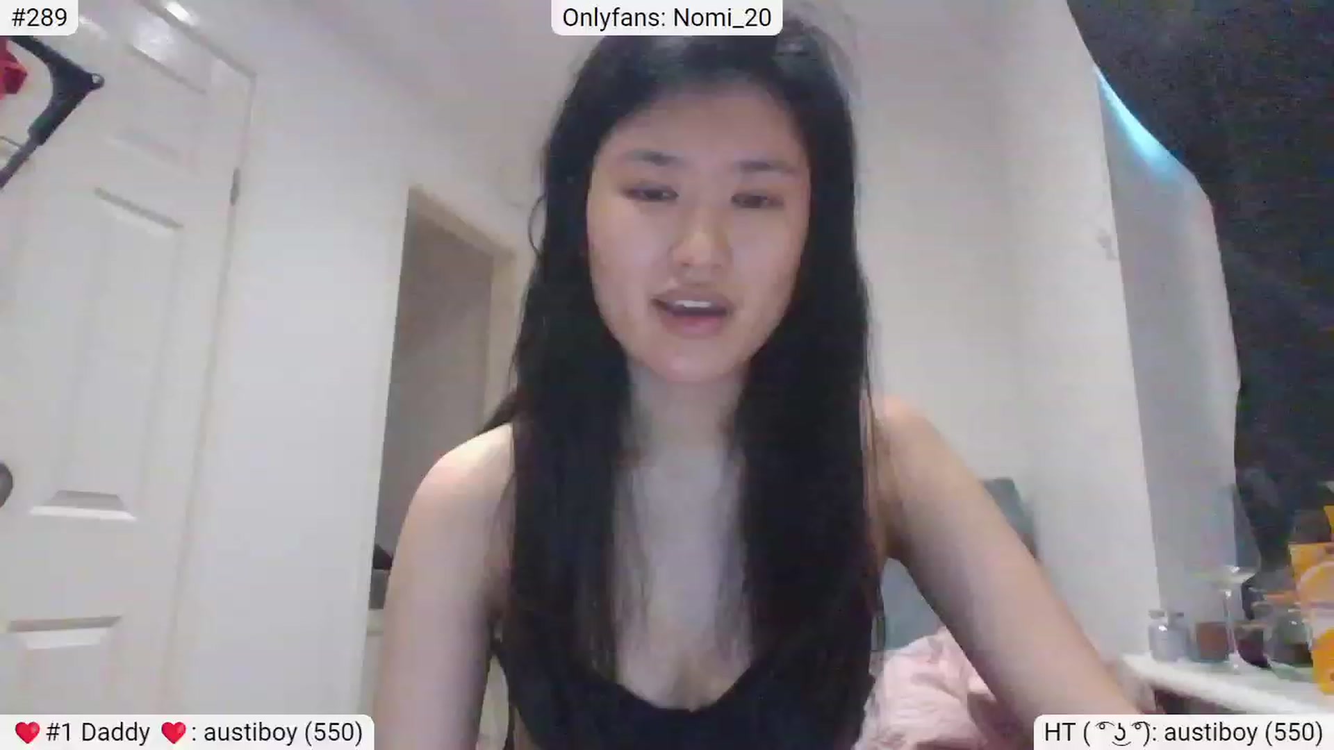 Gallery image thumbnail from Nomi_20's myfreecams stream on, 03/19/2023, 06:22 image 17 of 20