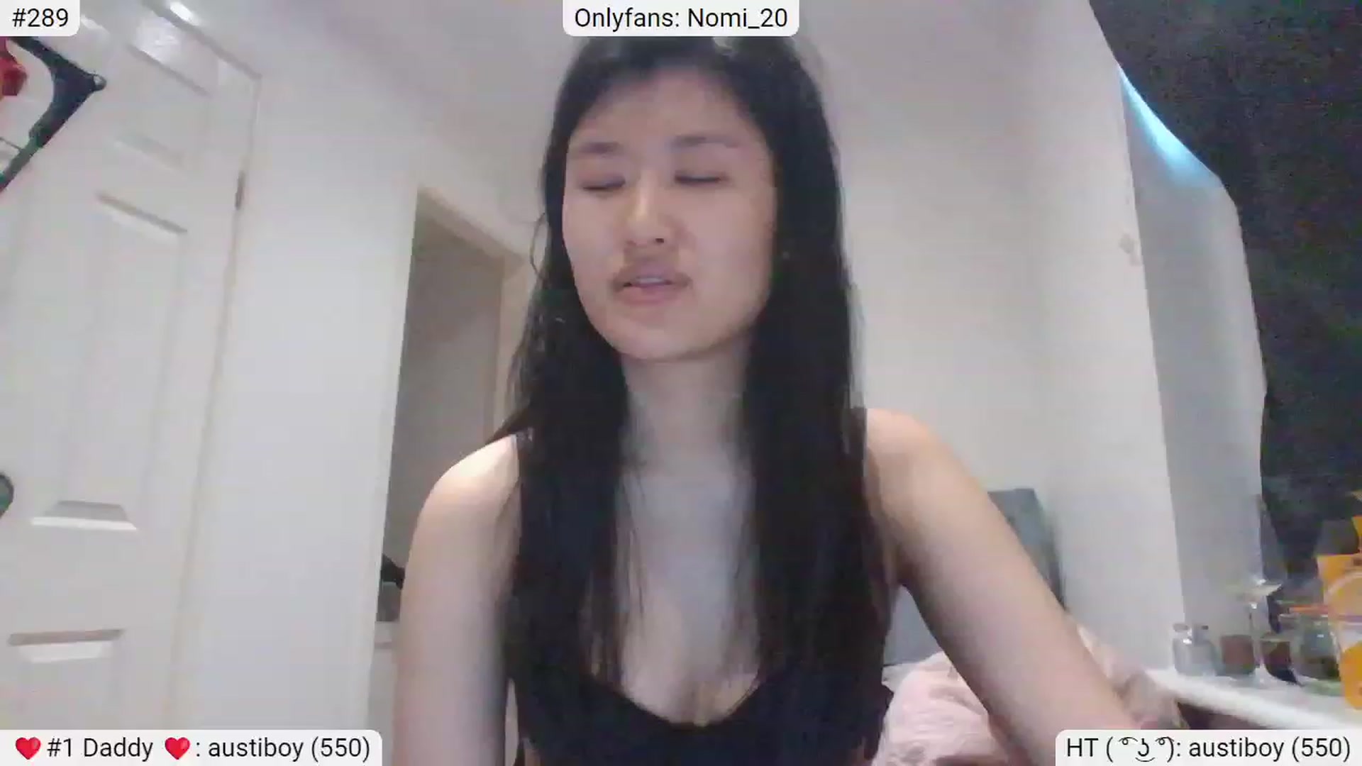 Gallery image thumbnail from Nomi_20's myfreecams stream on, 03/19/2023, 06:22 image 18 of 20