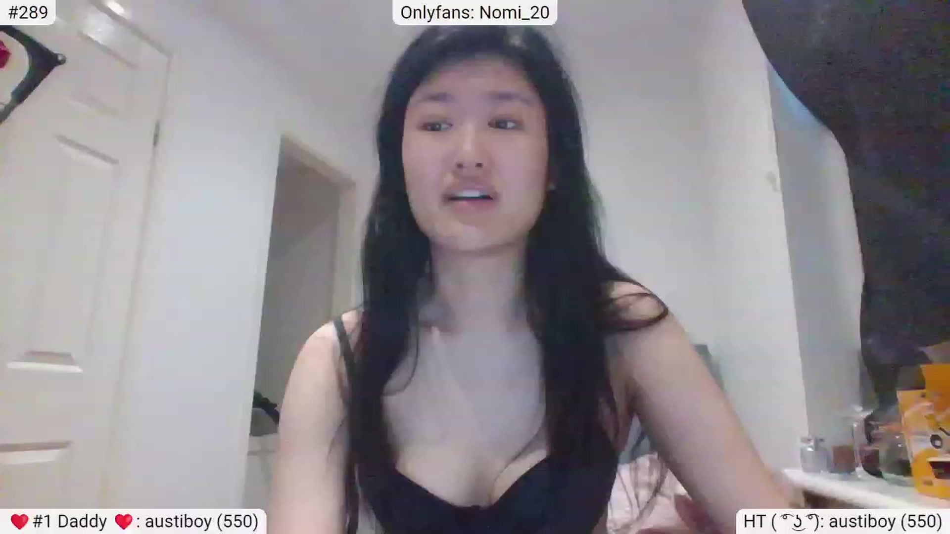 Gallery image thumbnail from Nomi_20's myfreecams stream on, 03/19/2023, 06:22 image 1 of 20