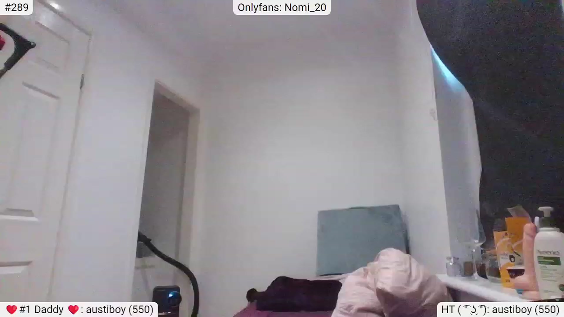 Gallery image thumbnail from Nomi_20's myfreecams stream on, 03/19/2023, 06:22 image 20 of 20