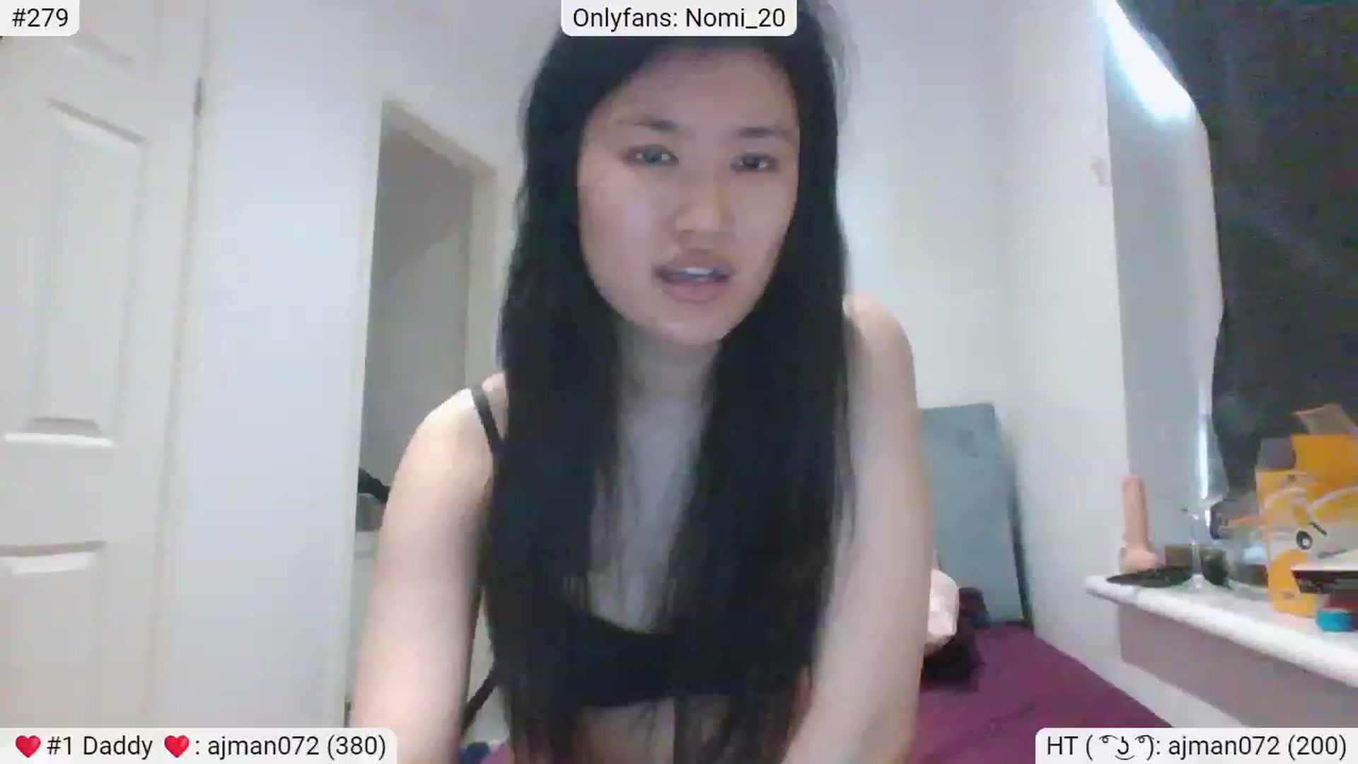 Gallery image thumbnail from Nomi_20's myfreecams stream on, 03/19/2023, 09:07 image 14 of 20