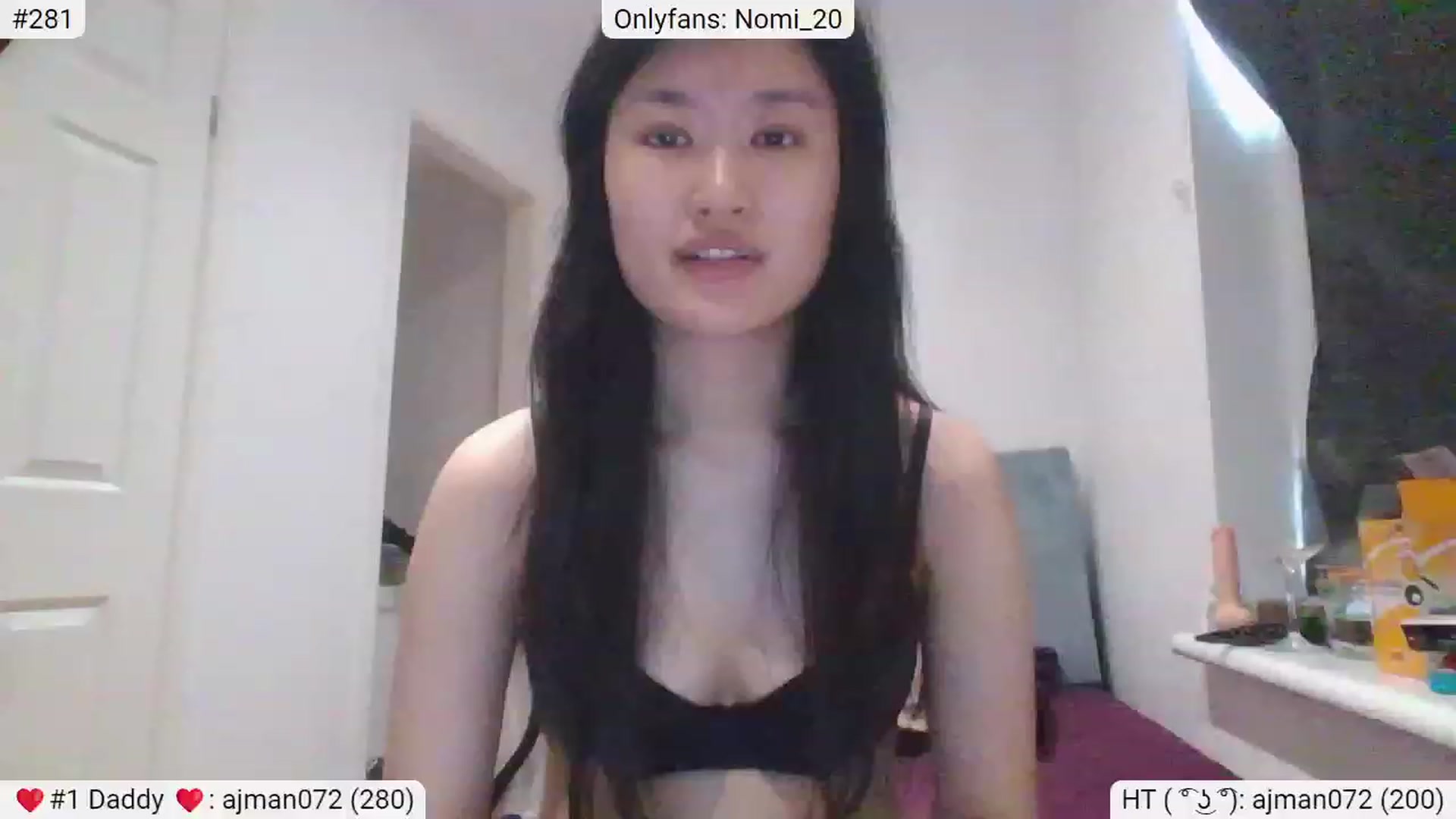 Gallery image thumbnail from Nomi_20's myfreecams stream on, 03/19/2023, 09:07 image 8 of 20