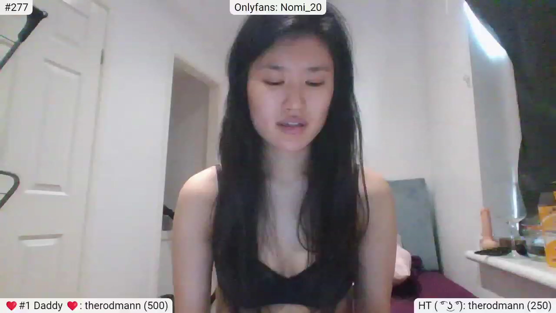 Gallery image thumbnail from Nomi_20's myfreecams stream on, 03/19/2023, 09:07 image 18 of 20