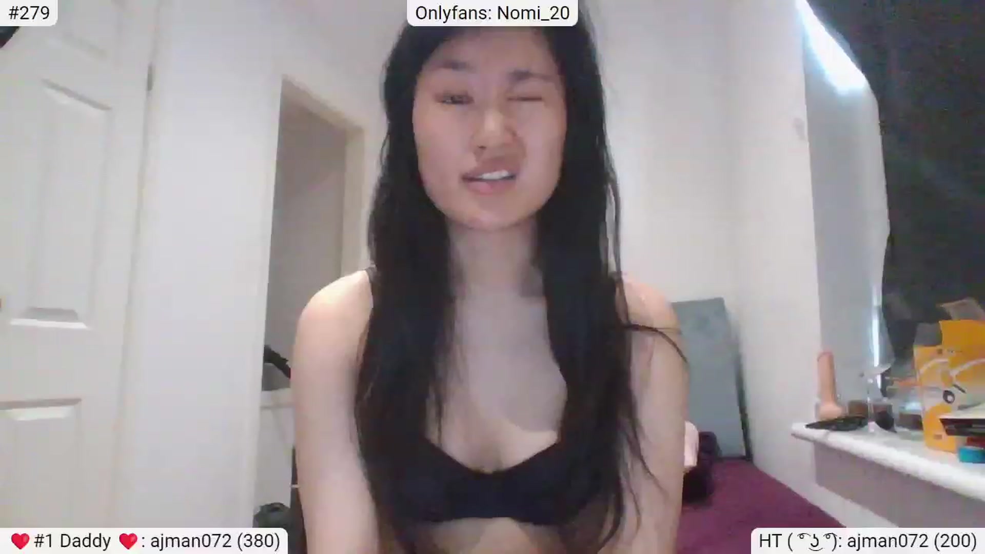Gallery image thumbnail from Nomi_20's myfreecams stream on, 03/19/2023, 09:07 image 15 of 20