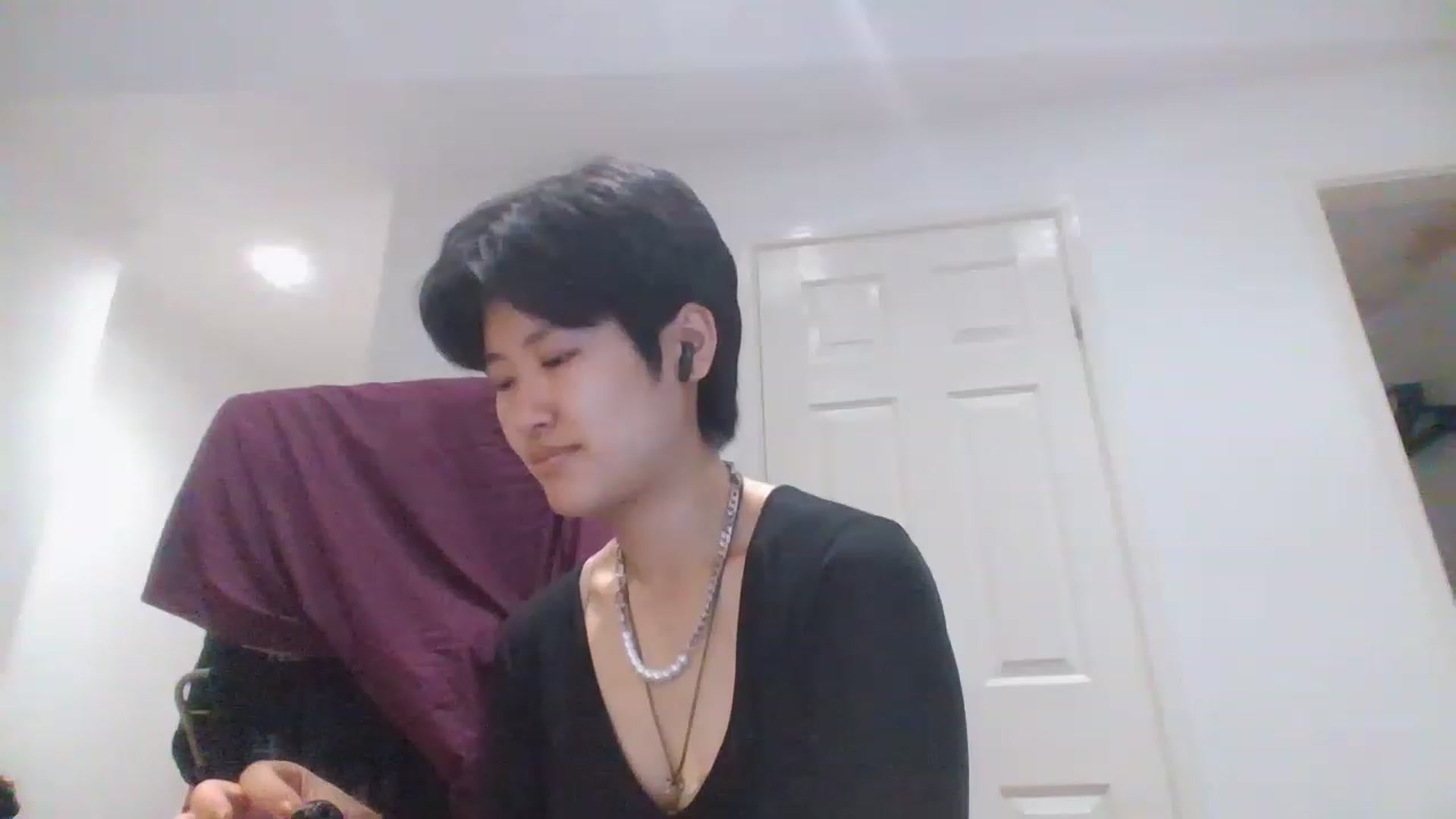 Gallery image thumbnail from Nomi_20's myfreecams stream on, 07/17/2023, 15:36 image 7 of 20