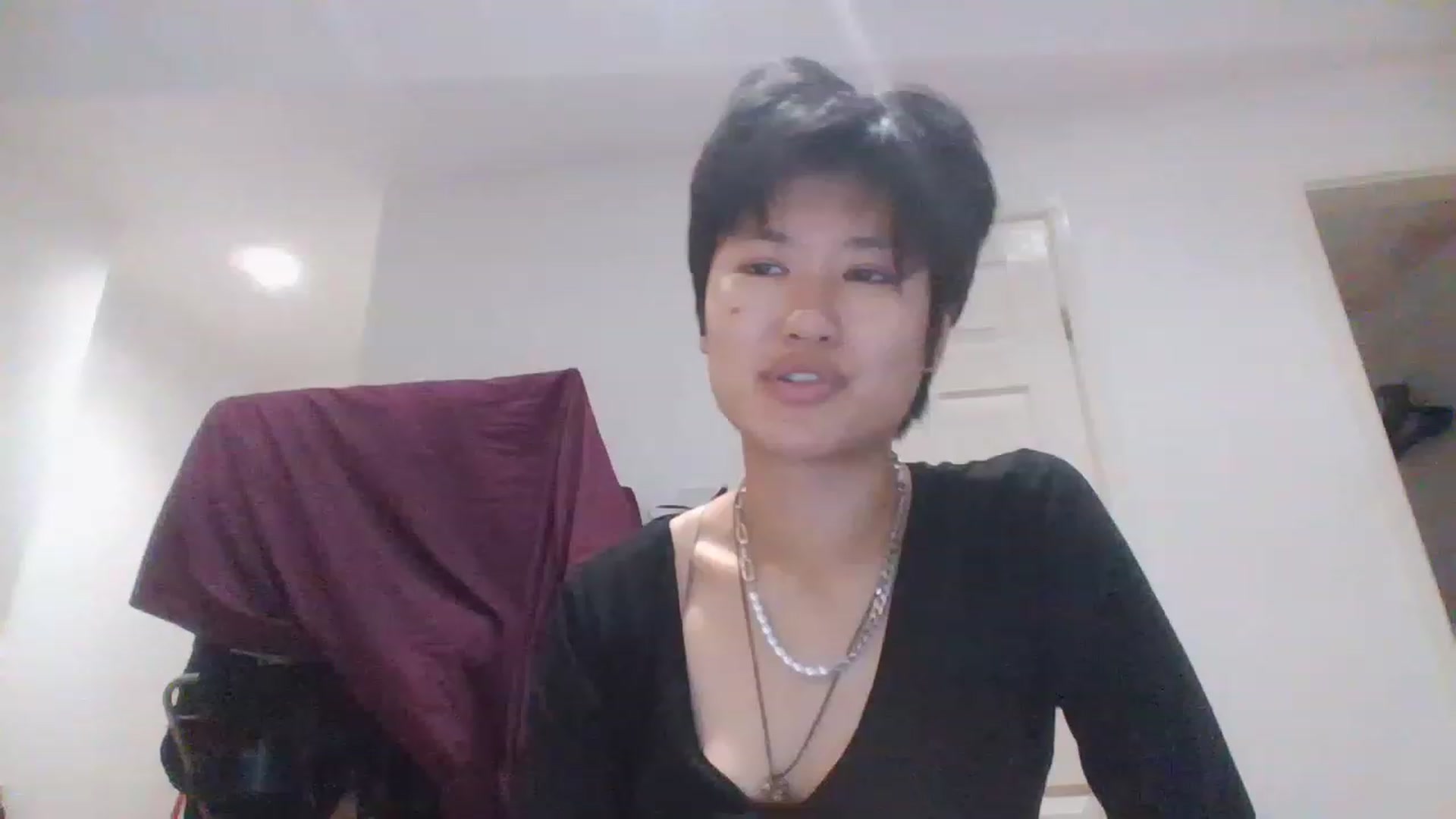 Gallery image thumbnail from Nomi_20's myfreecams stream on, 07/17/2023, 15:36 image 1 of 20