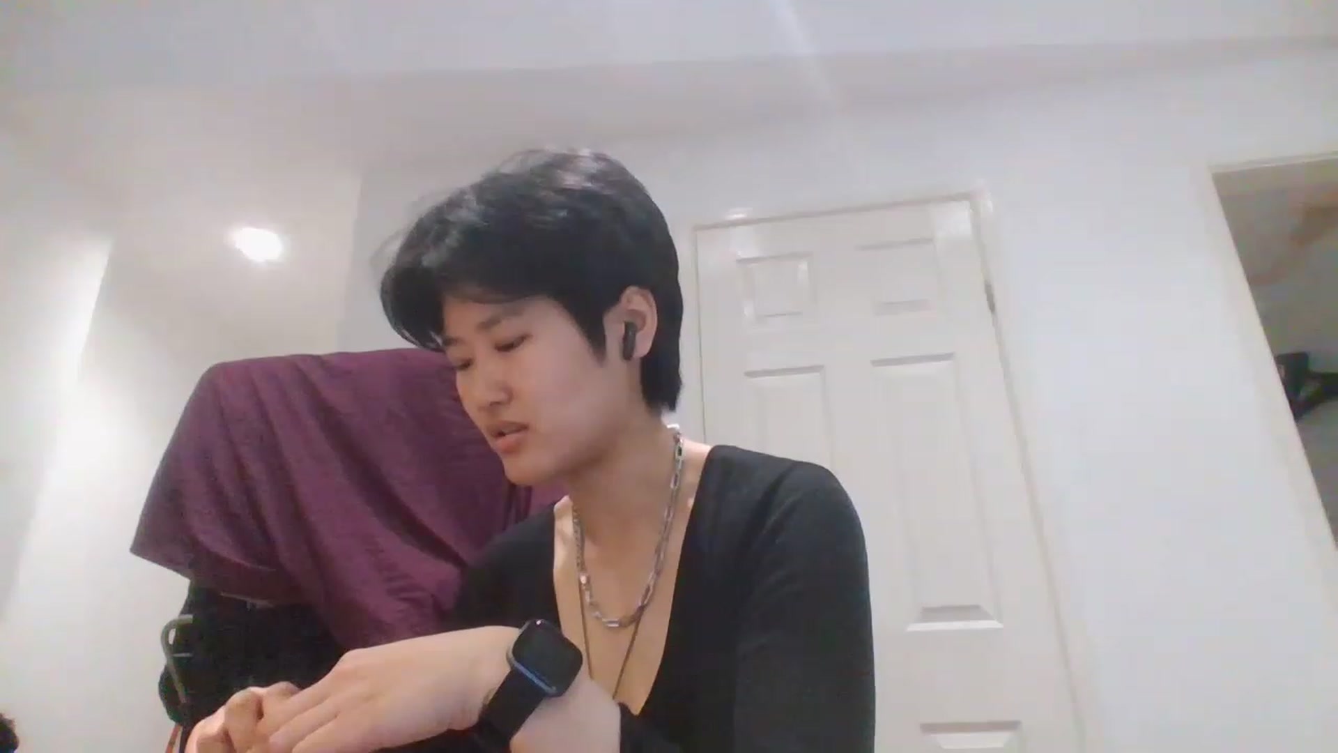 Gallery image thumbnail from Nomi_20's myfreecams stream on, 07/17/2023, 15:36 image 12 of 20