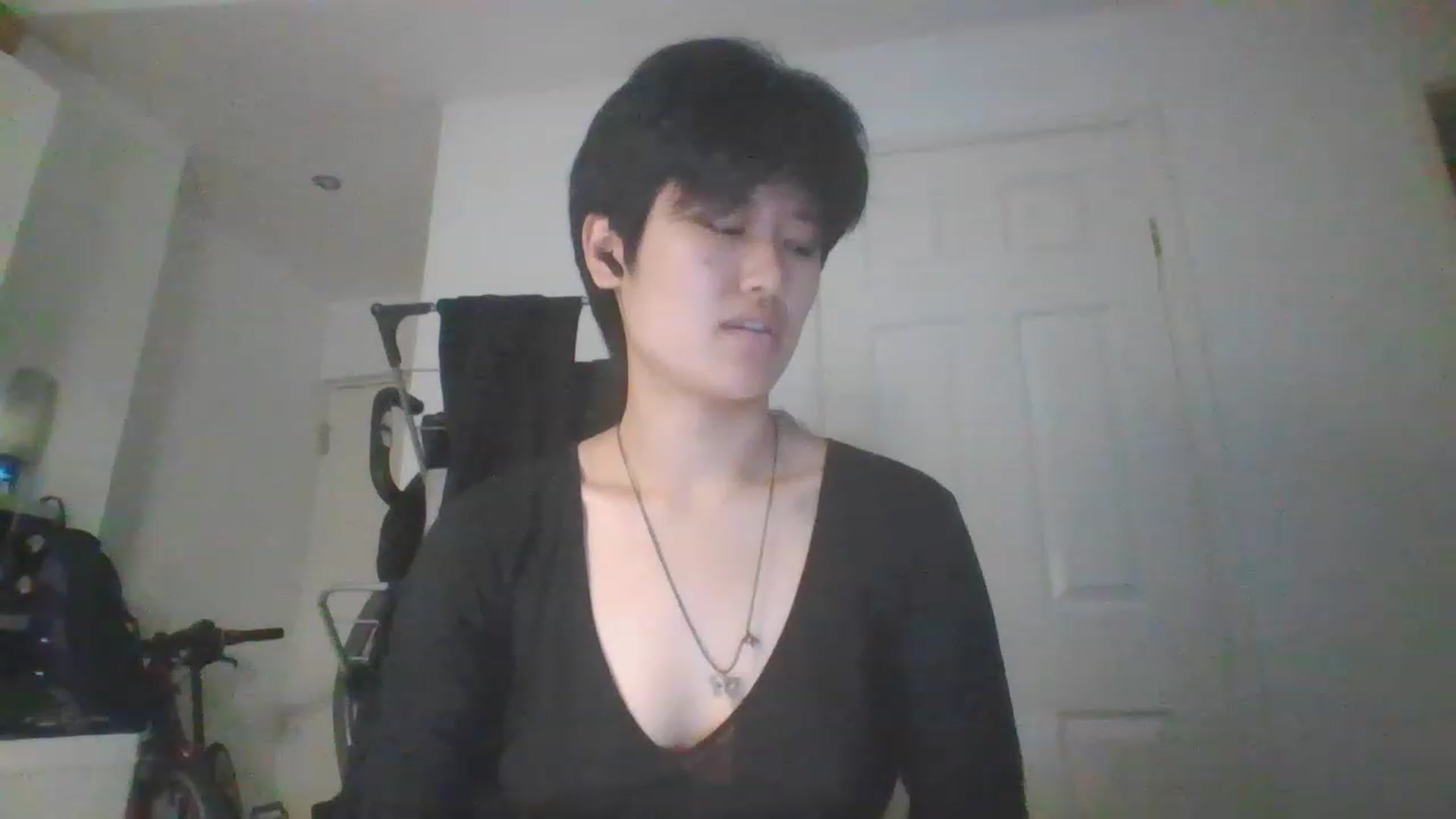 Gallery image thumbnail from Nomi_20's myfreecams stream on, 07/24/2023, 14:30 image 4 of 20