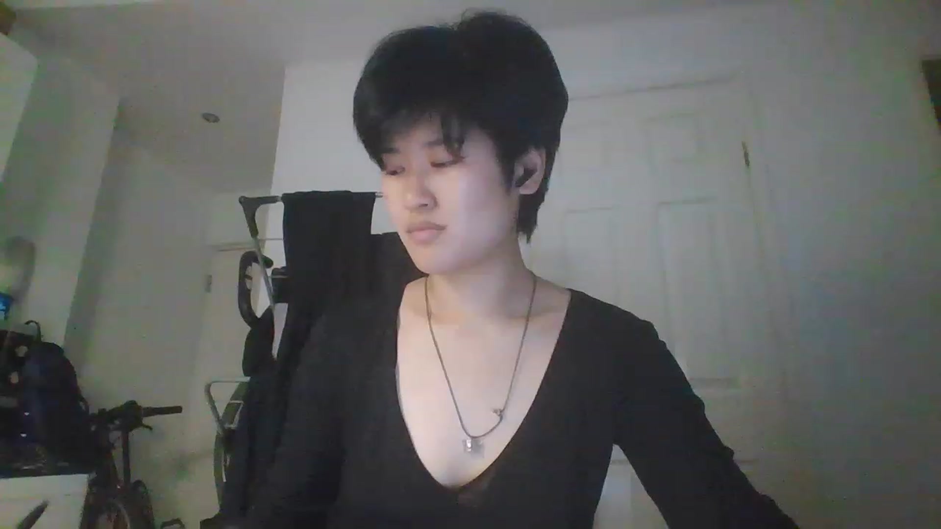 Gallery image thumbnail from Nomi_20's myfreecams stream on, 07/24/2023, 14:30 image 3 of 20