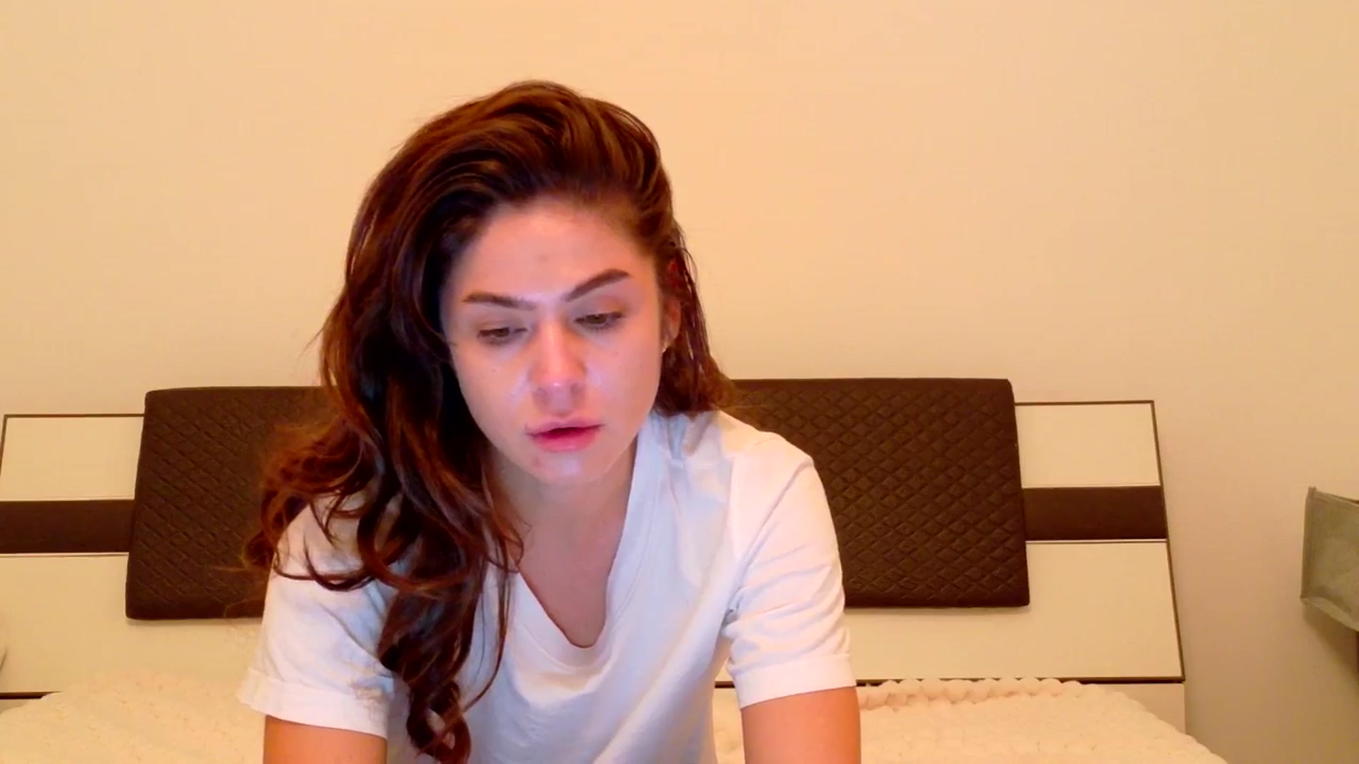 Gallery image thumbnail from Nonameeeeee's myfreecams stream on, 03/26/2026, 17:49 image 2 of 20