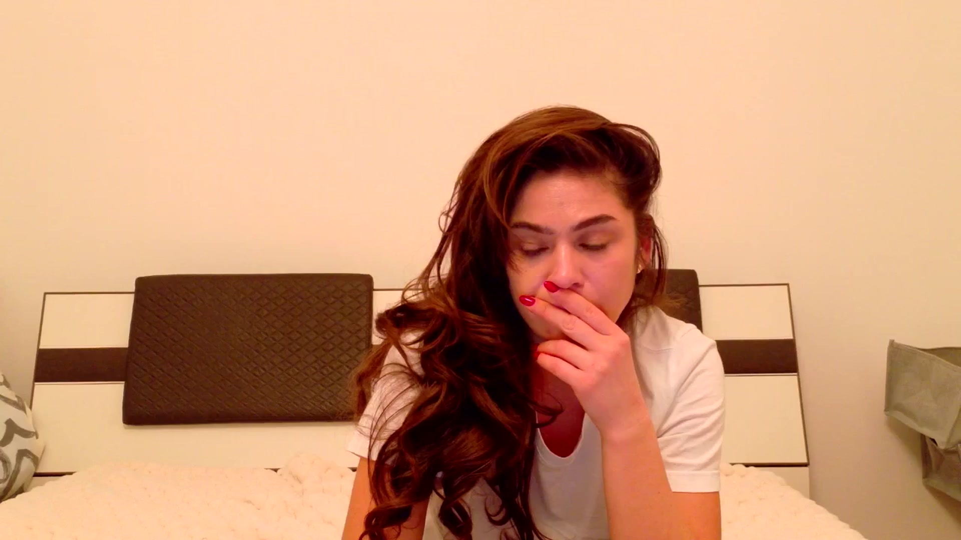 Gallery image thumbnail from Nonameeeeee's myfreecams stream on, 03/26/2026, 17:49 image 20 of 20