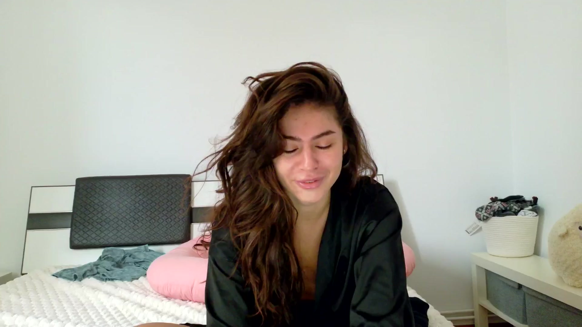 Gallery image thumbnail from Nonameeeeee's myfreecams stream on, 04/11/2026, 07:48 image 1 of 20