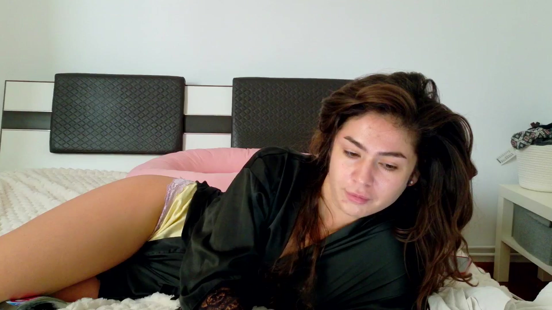 Gallery image thumbnail from Nonameeeeee's myfreecams stream on, 04/11/2026, 08:12 image 11 of 20