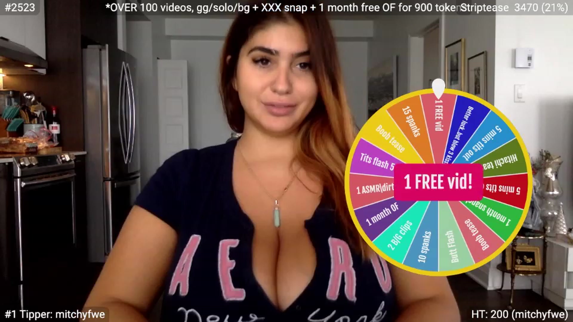 Gallery image thumbnail from NoraCharm's myfreecams stream on, 11/16/2022, 18:52 image 4 of 20