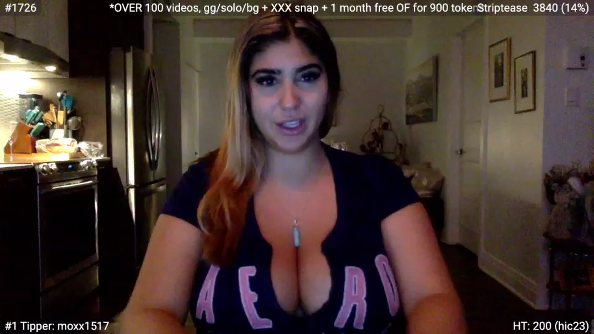 Gallery image thumbnail from NoraCharm's myfreecams stream on, 12/07/2022, 21:19 image 17 of 20