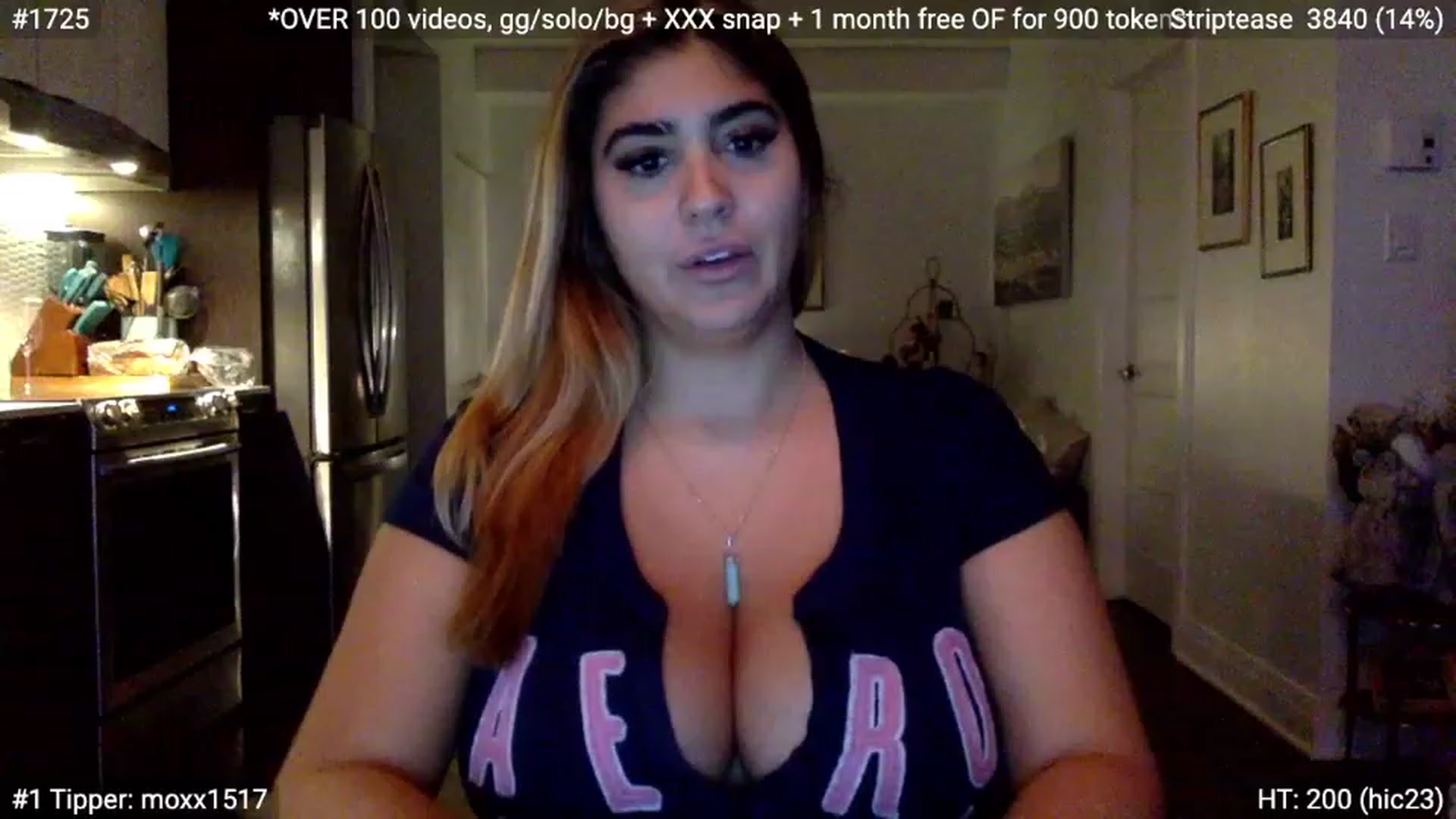 Gallery image thumbnail from NoraCharm's myfreecams stream on, 12/07/2022, 21:19 image 16 of 20