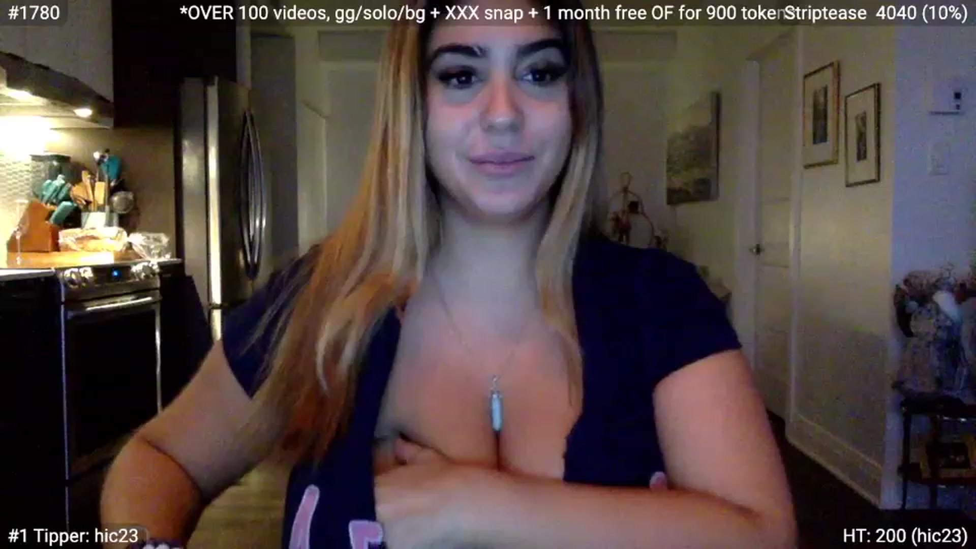 Gallery image thumbnail from NoraCharm's myfreecams stream on, 12/07/2022, 21:19 image 1 of 20