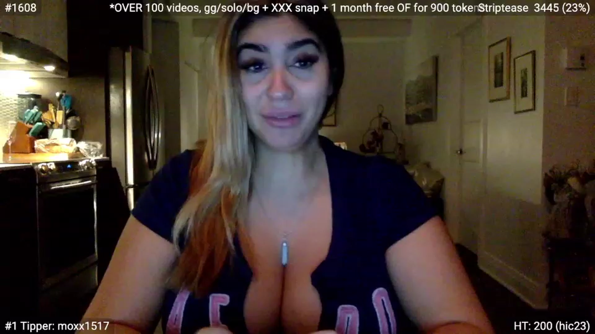 Gallery image thumbnail from NoraCharm's myfreecams stream on, 12/07/2022, 21:45 image 20 of 20