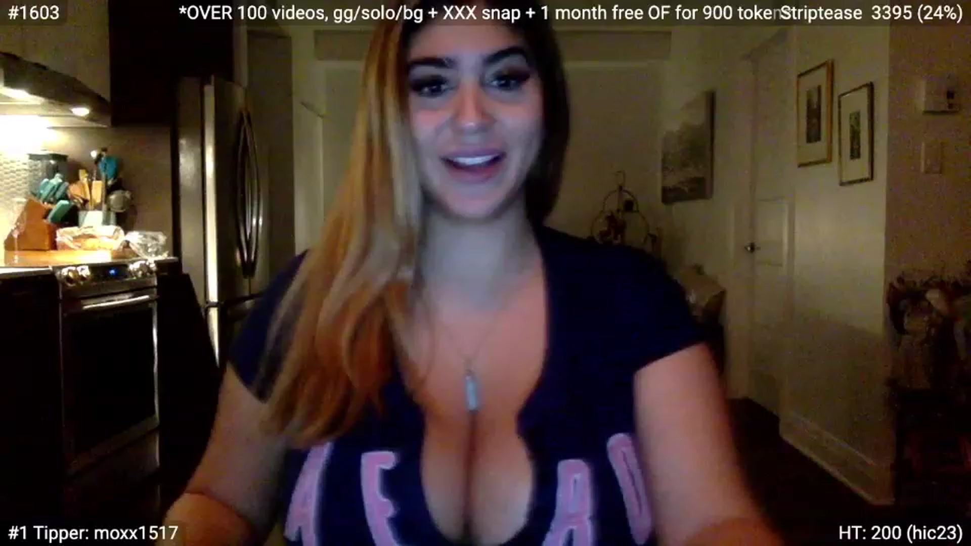 Gallery image thumbnail from NoraCharm's myfreecams stream on, 12/07/2022, 23:04 image 2 of 20