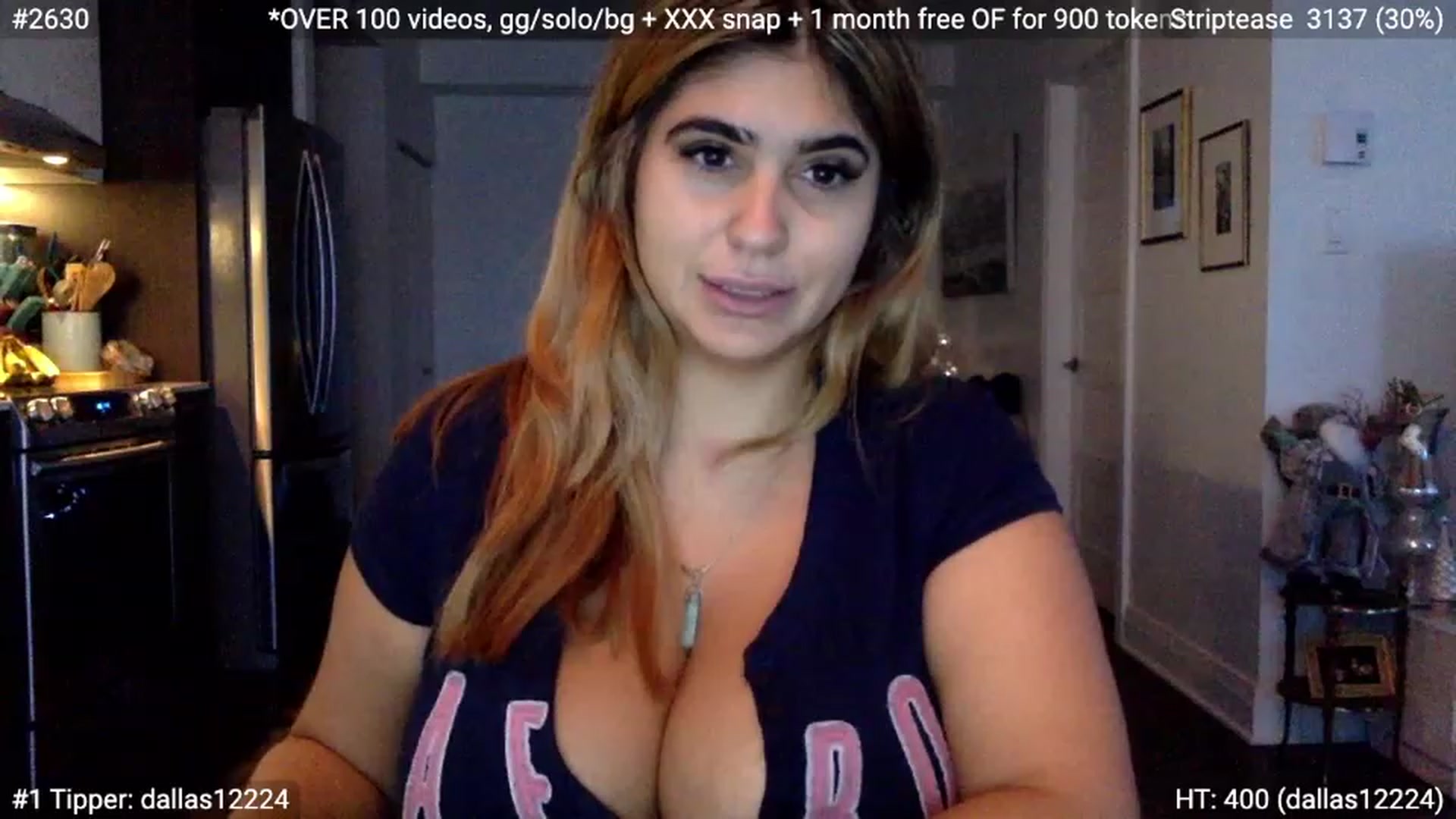 Gallery image thumbnail from NoraCharm's myfreecams stream on, 12/19/2022, 21:14 image 19 of 20