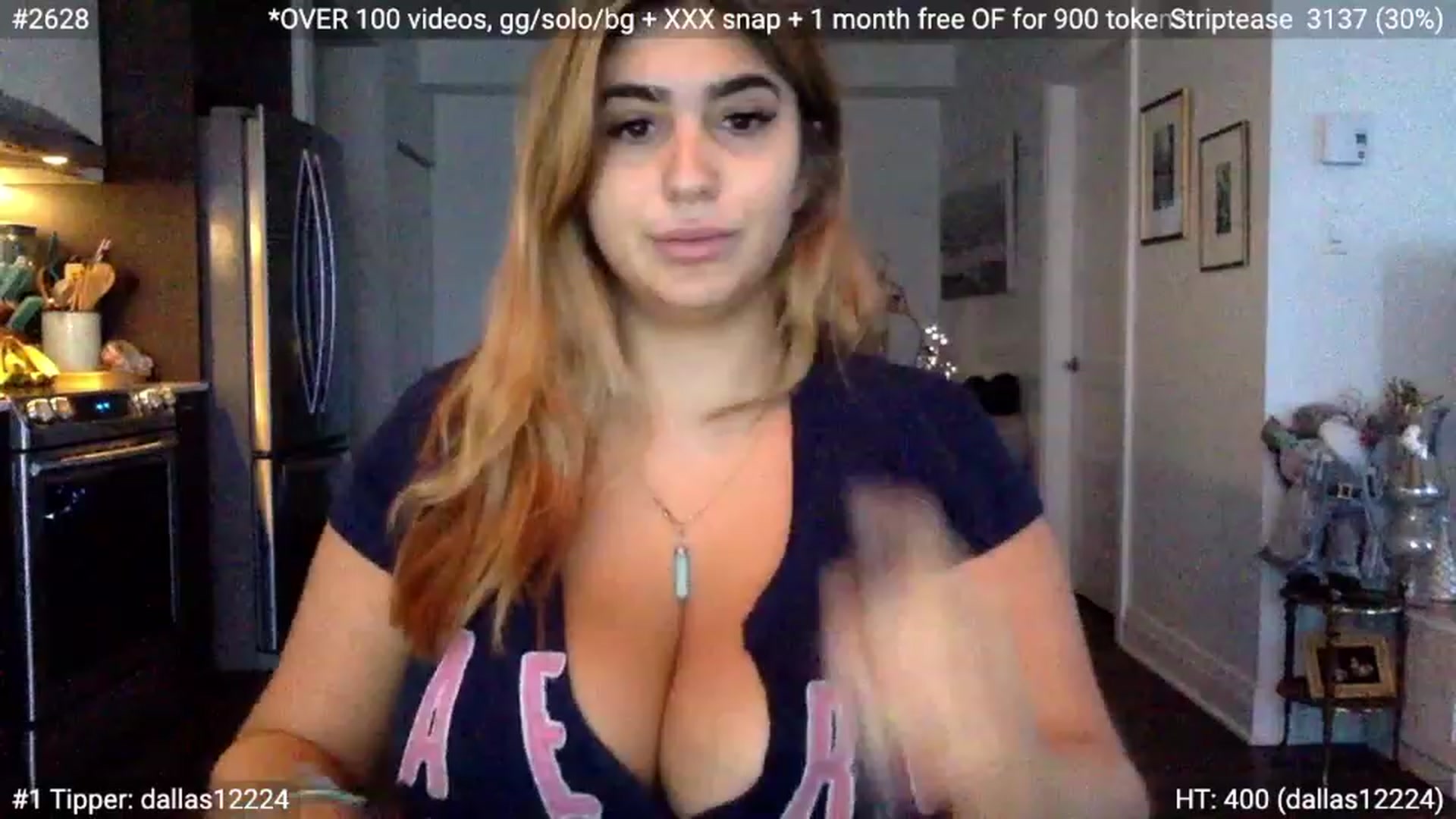 Gallery image thumbnail from NoraCharm's myfreecams stream on, 12/19/2022, 21:14 image 3 of 20