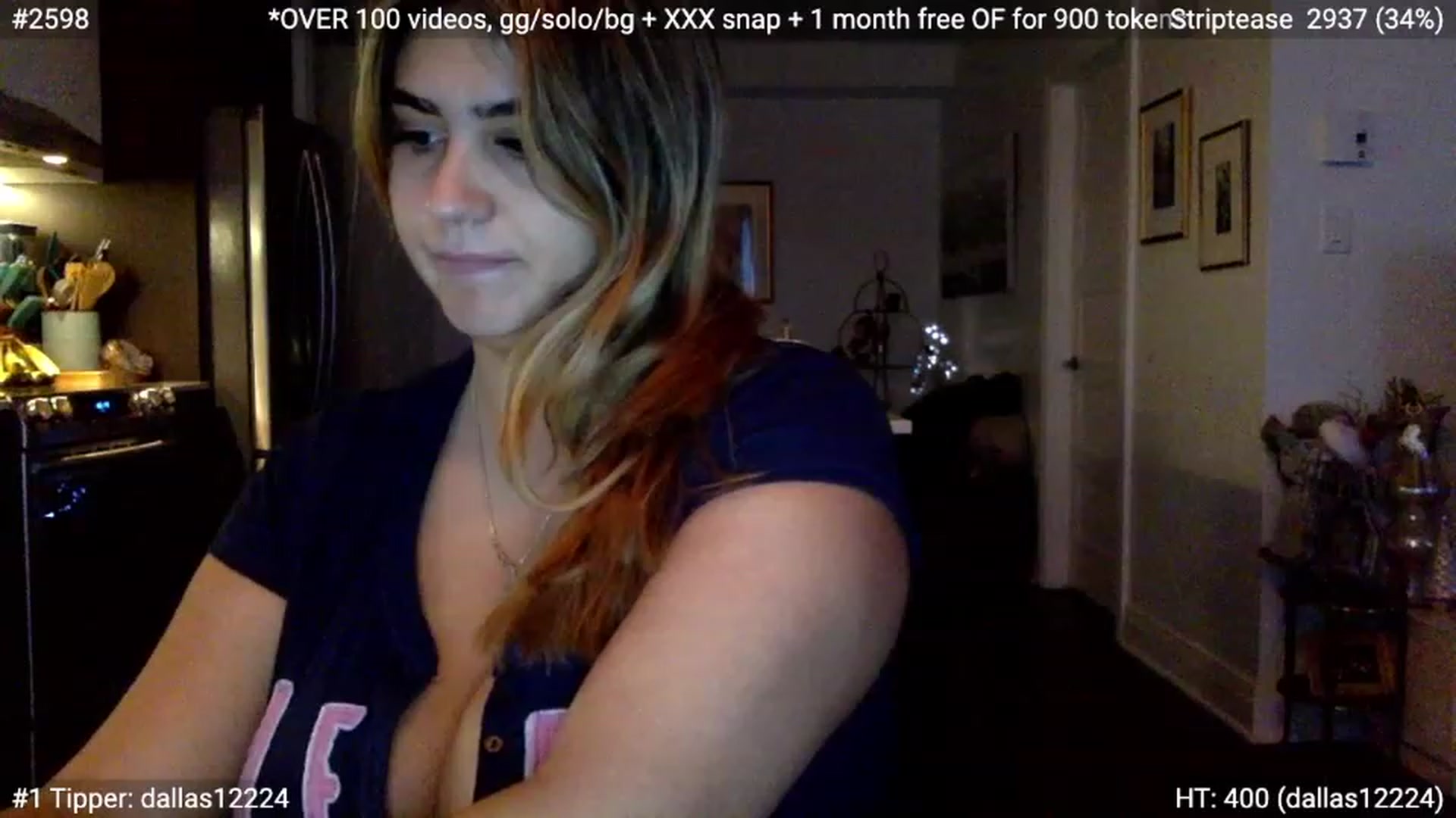 Gallery image thumbnail from NoraCharm's myfreecams stream on, 12/19/2022, 21:43 image 6 of 20