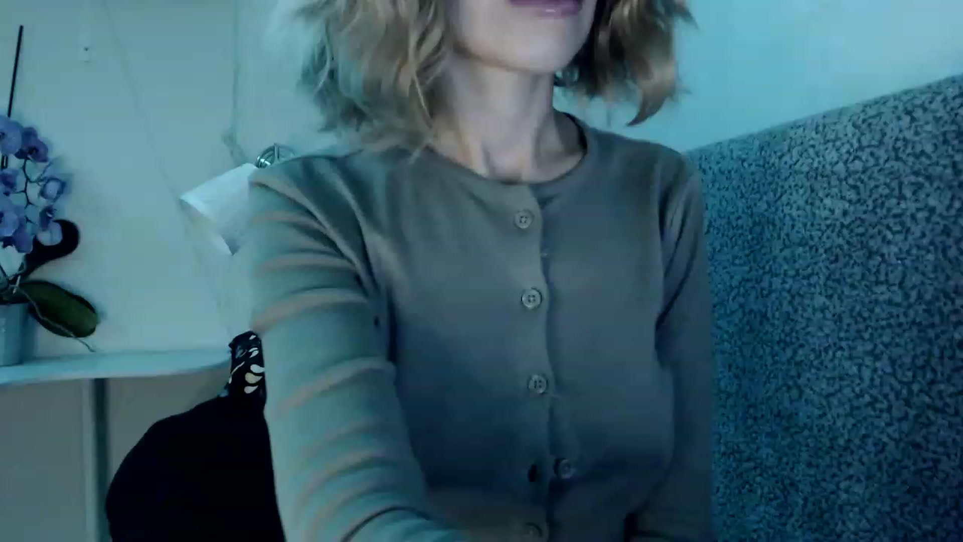 Gallery image thumbnail from Nora_Sweet's myfreecams stream on, 11/14/2022, 12:08 image 14 of 20