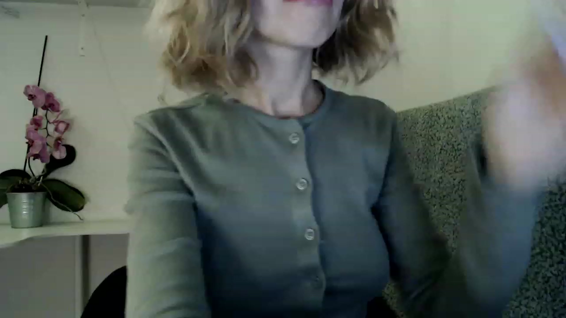Gallery image thumbnail from Nora_Sweet's myfreecams stream on, 11/14/2022, 13:45 image 5 of 20