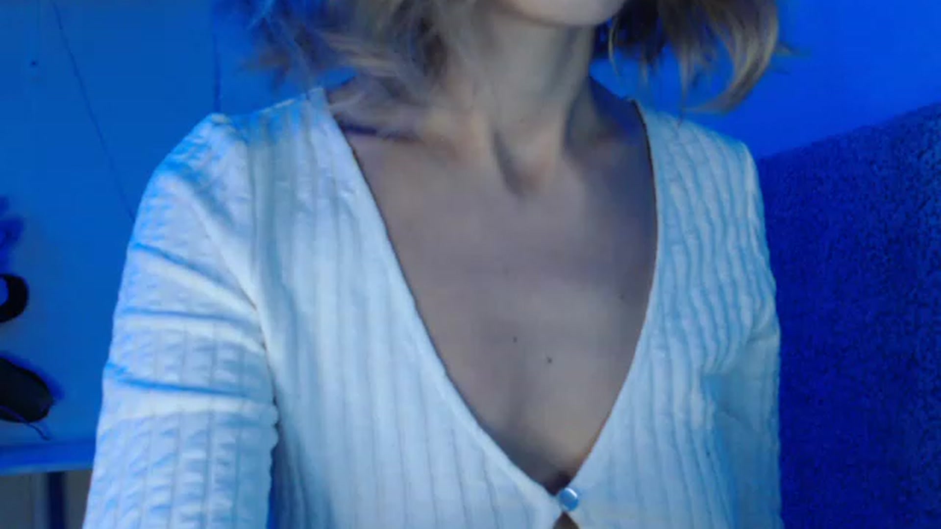 Gallery image thumbnail from Nora_Sweet's myfreecams stream on, 11/15/2022, 14:27 image 5 of 20