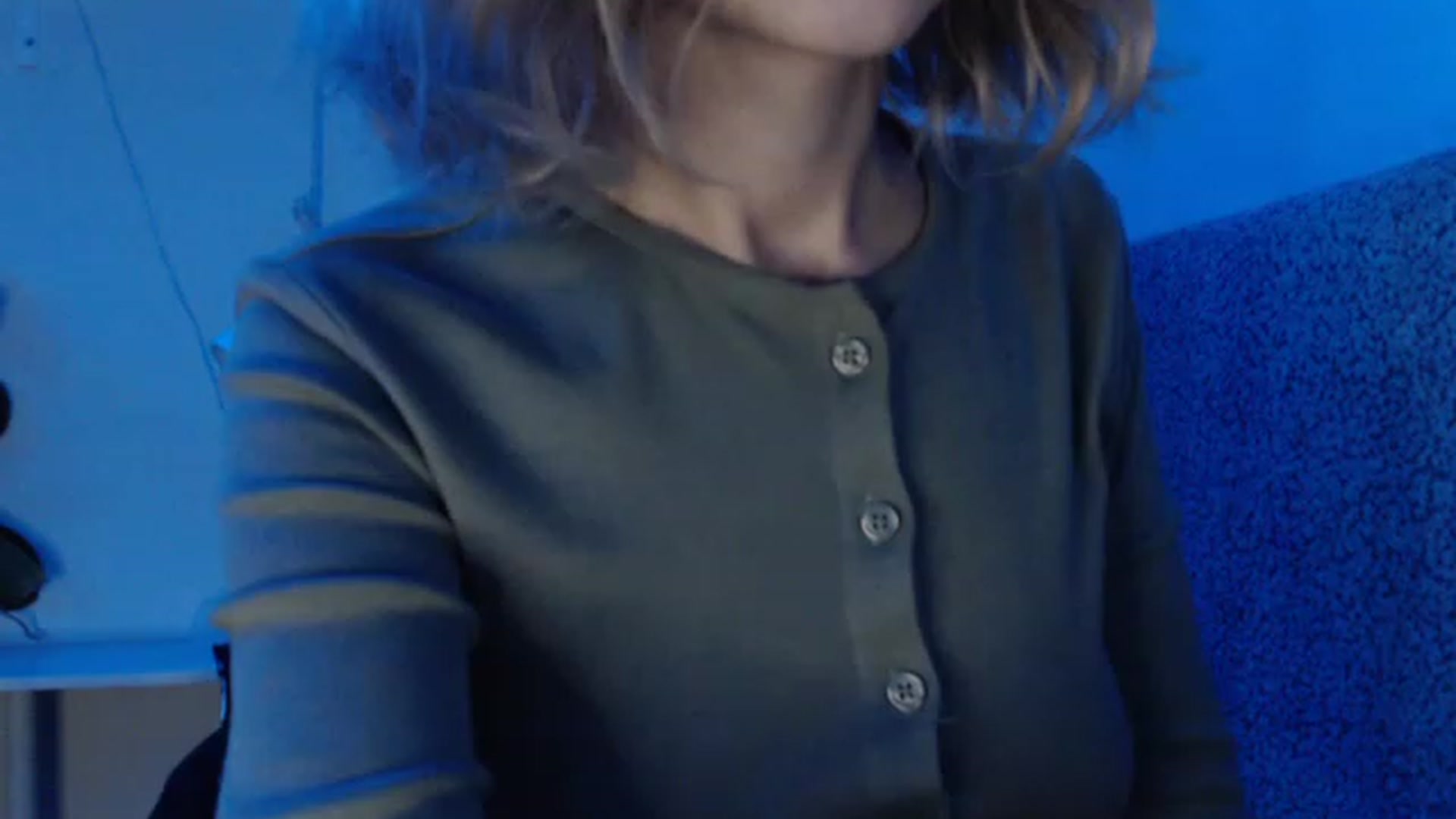 Gallery image thumbnail from Nora_Sweet's myfreecams stream on, 11/15/2022, 19:37 image 17 of 20
