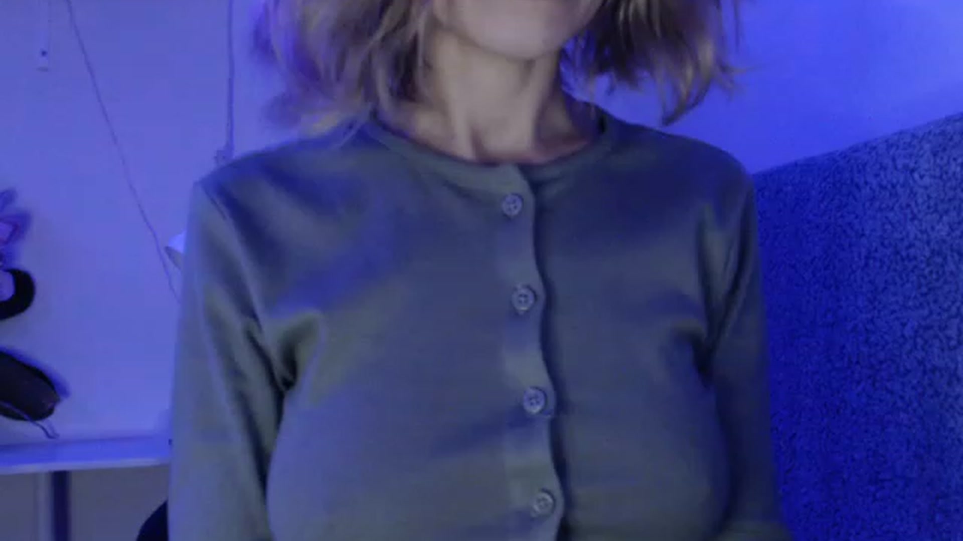 Gallery image thumbnail from Nora_Sweet's myfreecams stream on, 11/15/2022, 19:37 image 2 of 20