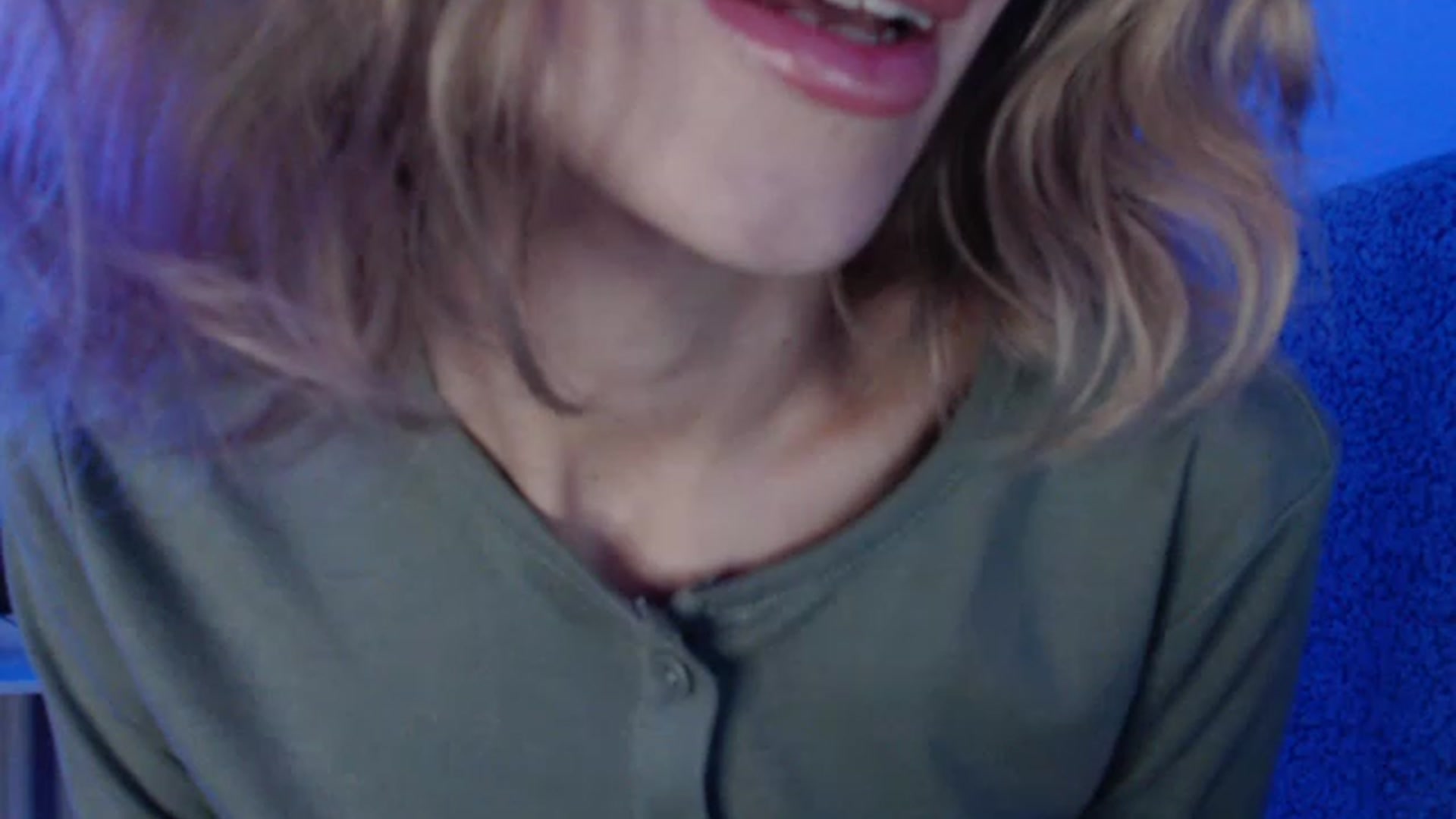 Gallery image thumbnail from Nora_Sweet's myfreecams stream on, 11/15/2022, 19:37 image 14 of 20