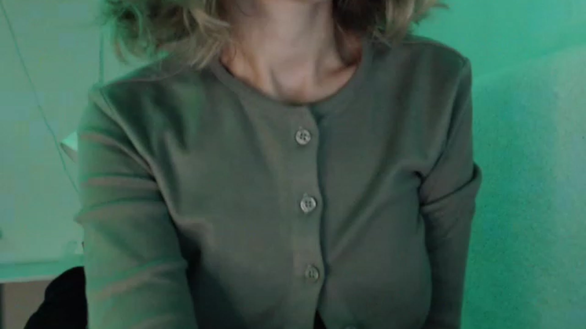 Gallery image thumbnail from Nora_Sweet's myfreecams stream on, 11/16/2022, 13:39 image 10 of 20