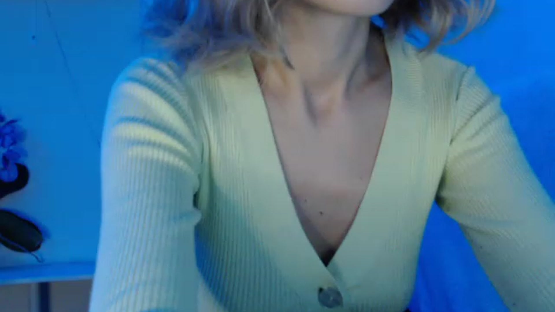 Gallery image thumbnail from Nora_Sweet's myfreecams stream on, 11/17/2022, 12:24 image 20 of 20