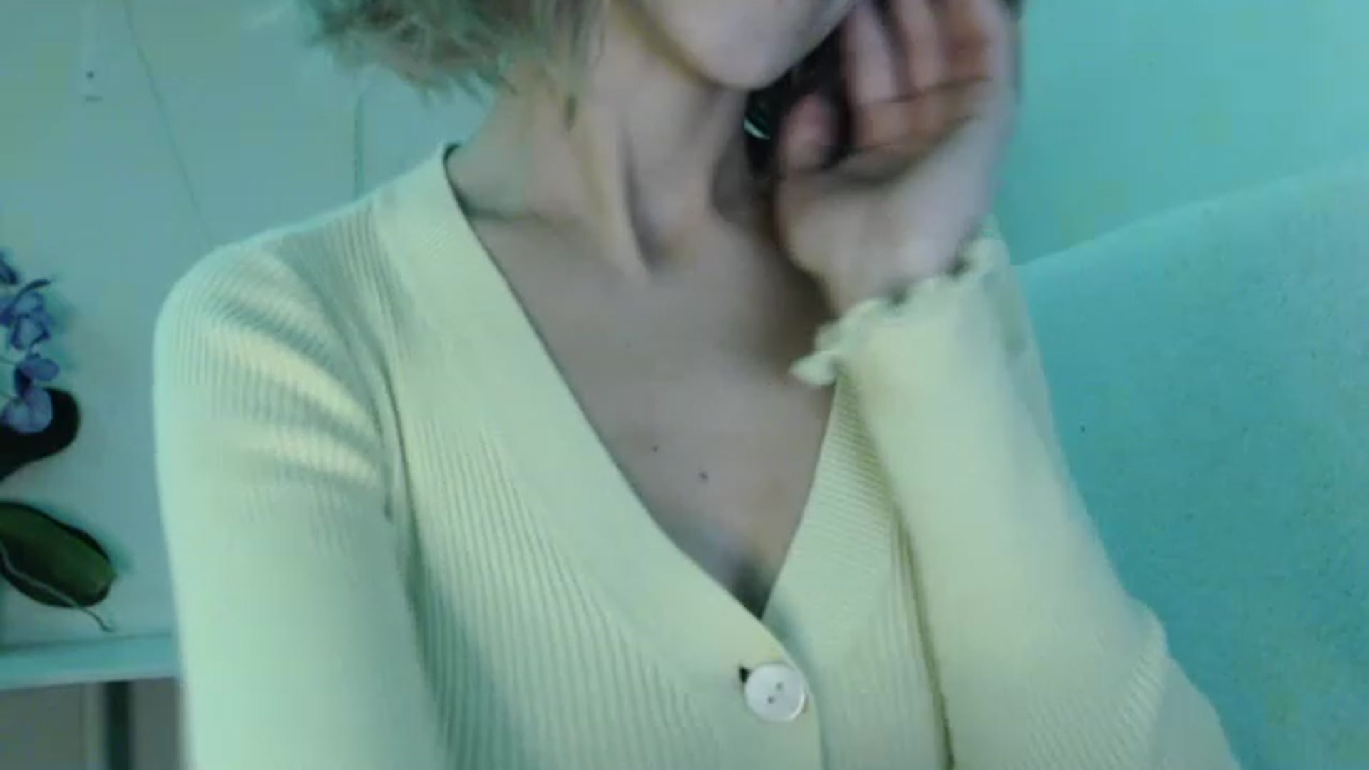 Gallery image thumbnail from Nora_Sweet's myfreecams stream on, 11/17/2022, 12:24 image 13 of 20