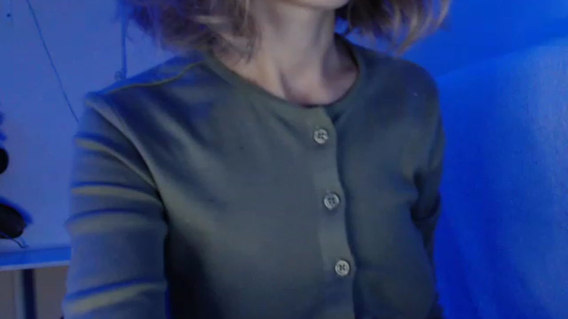 Gallery image thumbnail from Nora_Sweet's myfreecams stream on, 11/18/2022, 01:37 image 9 of 20