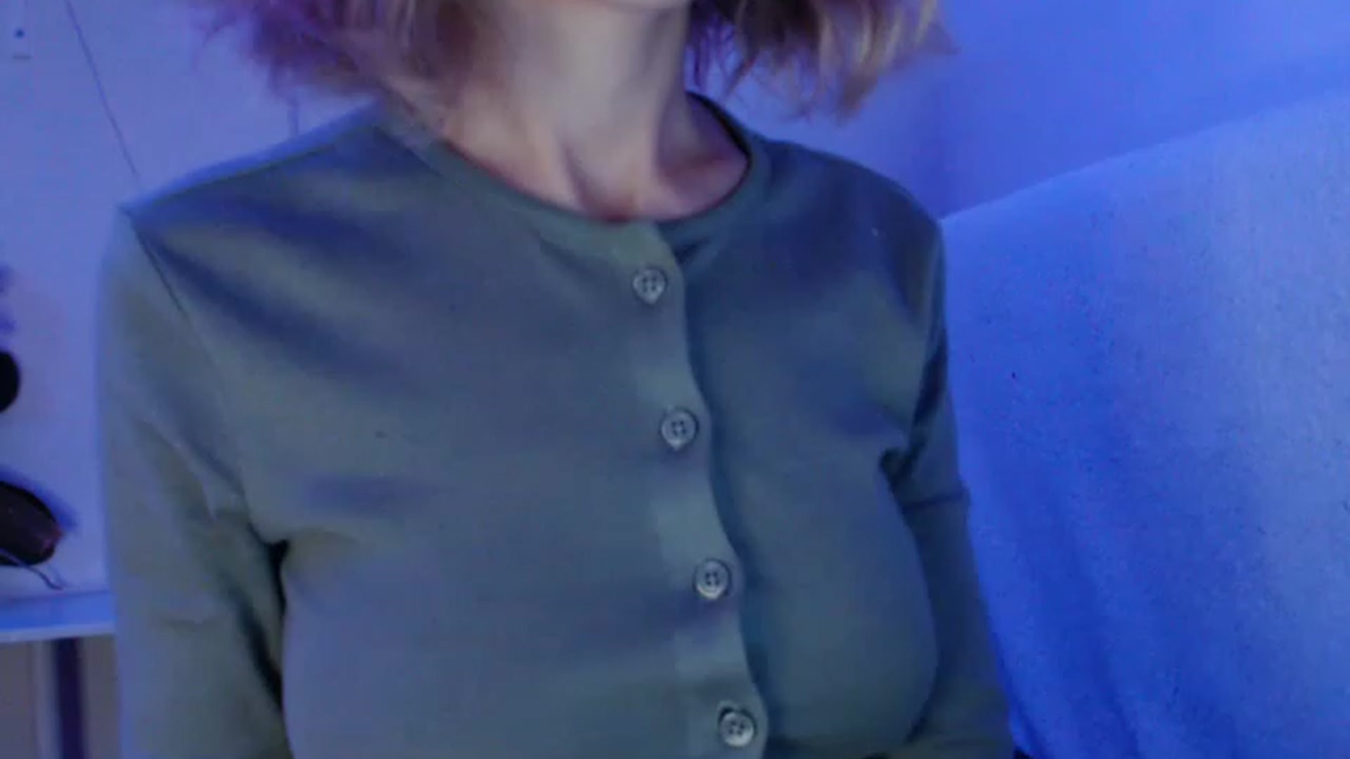 Gallery image thumbnail from Nora_Sweet's myfreecams stream on, 11/18/2022, 01:37 image 10 of 20