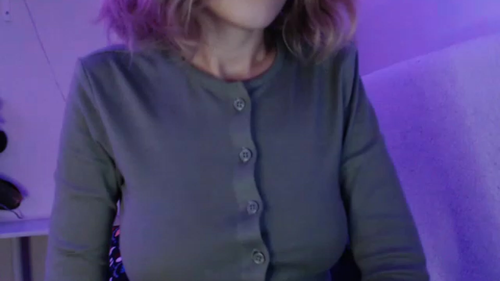 Gallery image thumbnail from Nora_Sweet's myfreecams stream on, 11/18/2022, 01:37 image 12 of 20